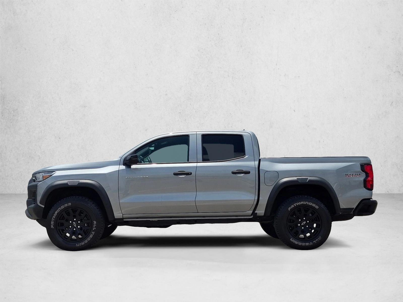 Thumbnail: 2023 Chevrolet Colorado - 2