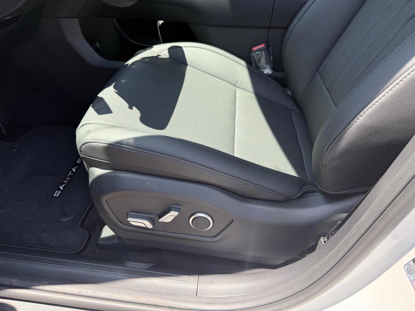 Thumbnail: 2026 Hyundai Santa Fe - 4