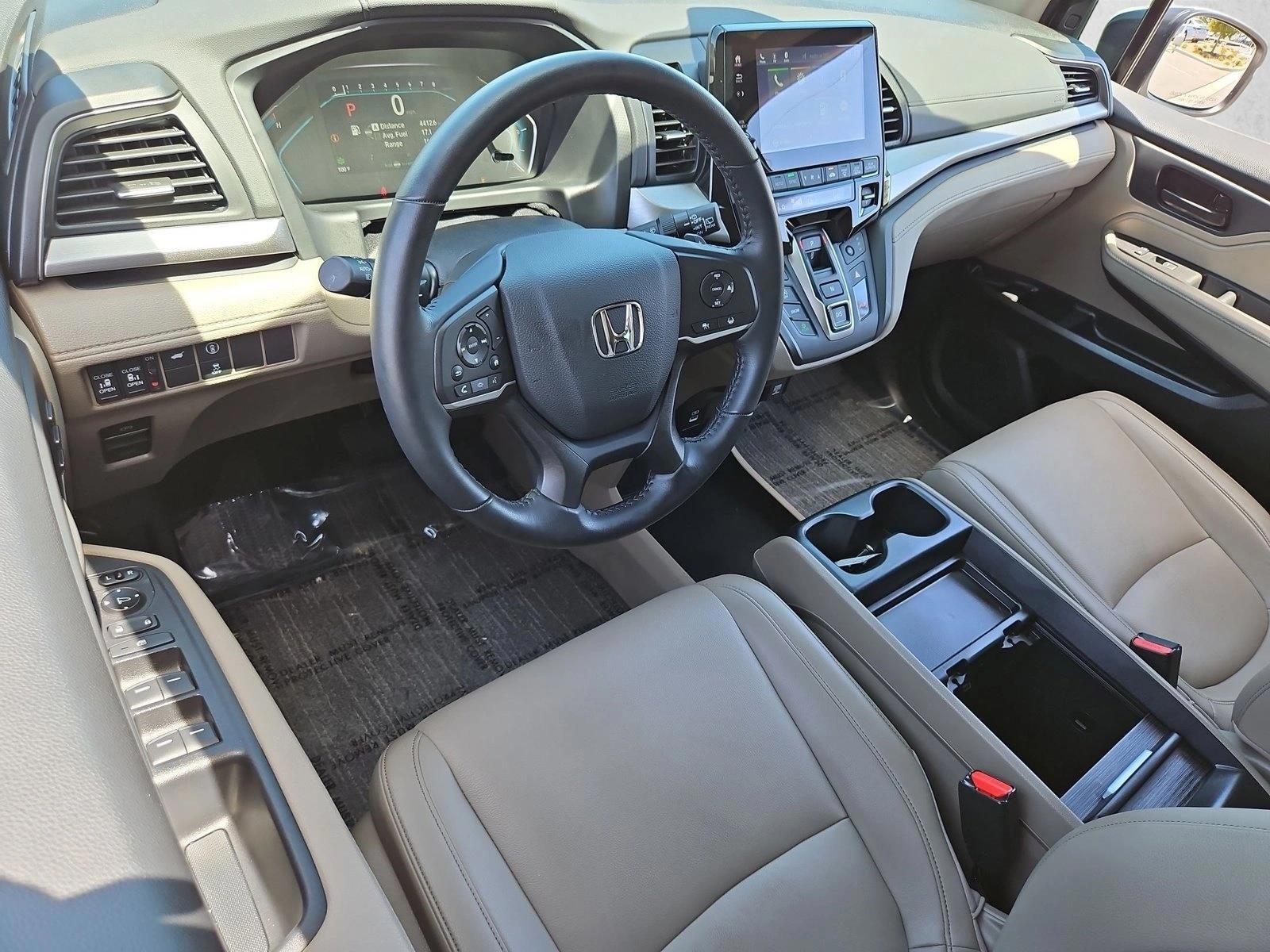Thumbnail: 2024 Honda Odyssey - 3