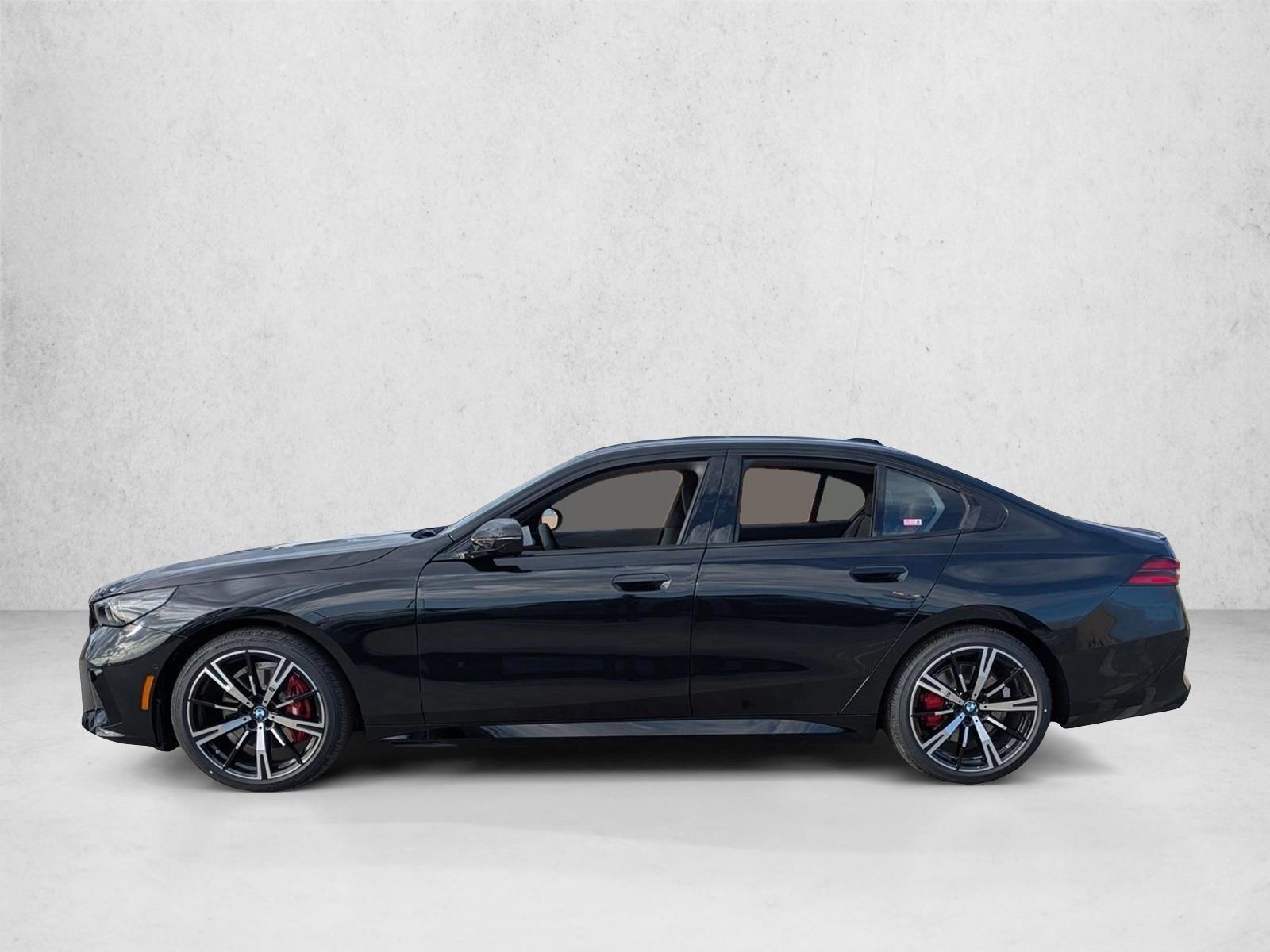 Thumbnail: 2026 BMW 5 Series - 2