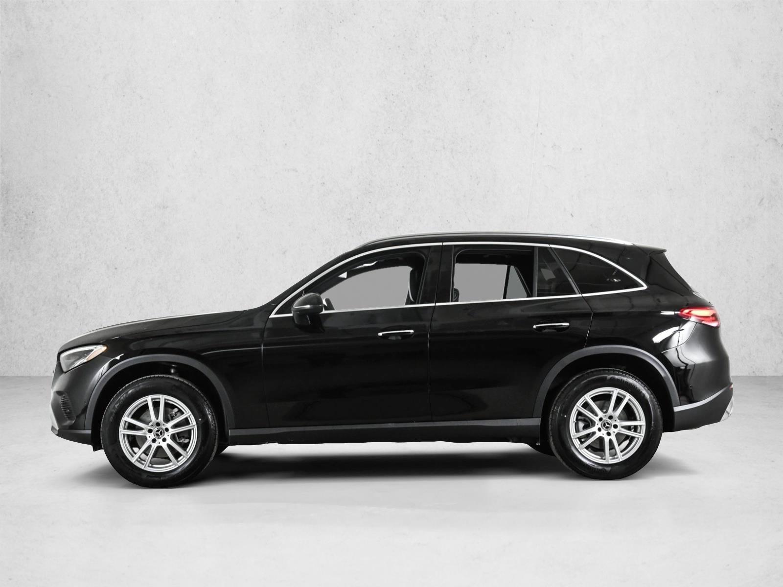 Thumbnail: 2026 Mercedes-Benz GLC - 2