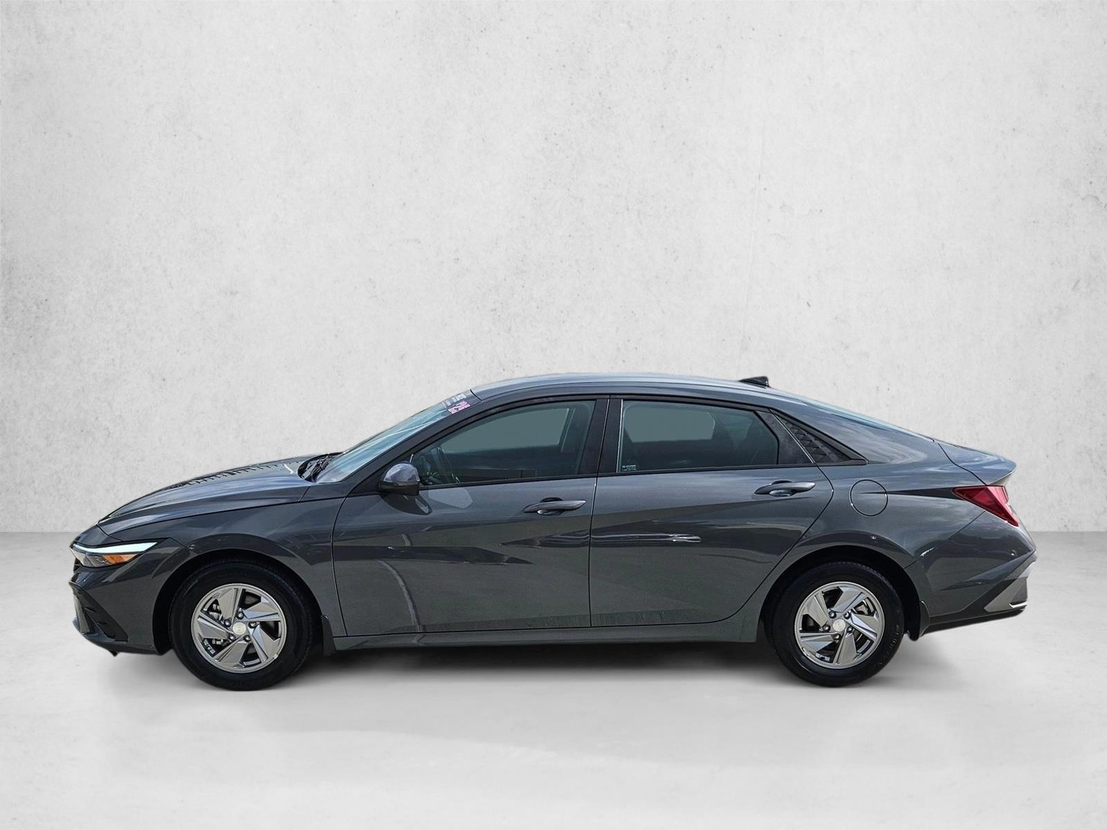 Thumbnail: 2025 Hyundai Elantra - 2