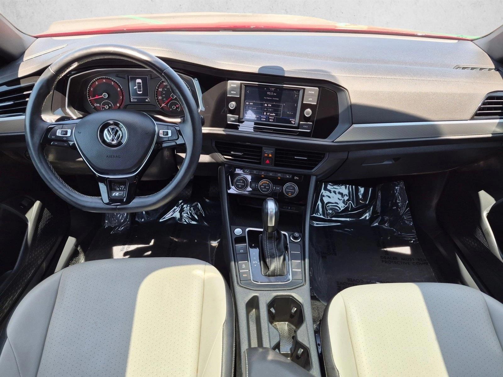 Thumbnail: 2020 Volkswagen Jetta - 3