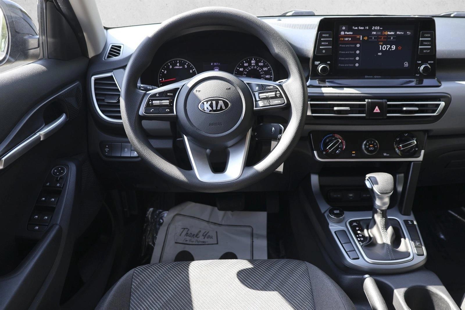 Thumbnail: 2021 Kia Seltos - 4