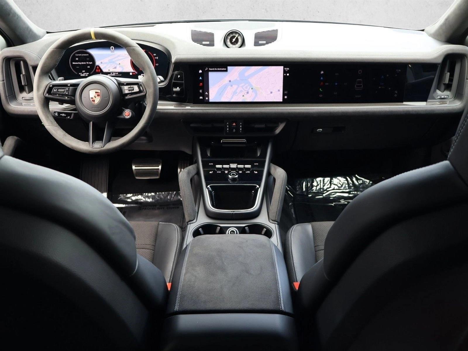 Thumbnail: 2025 Porsche Cayenne - 4
