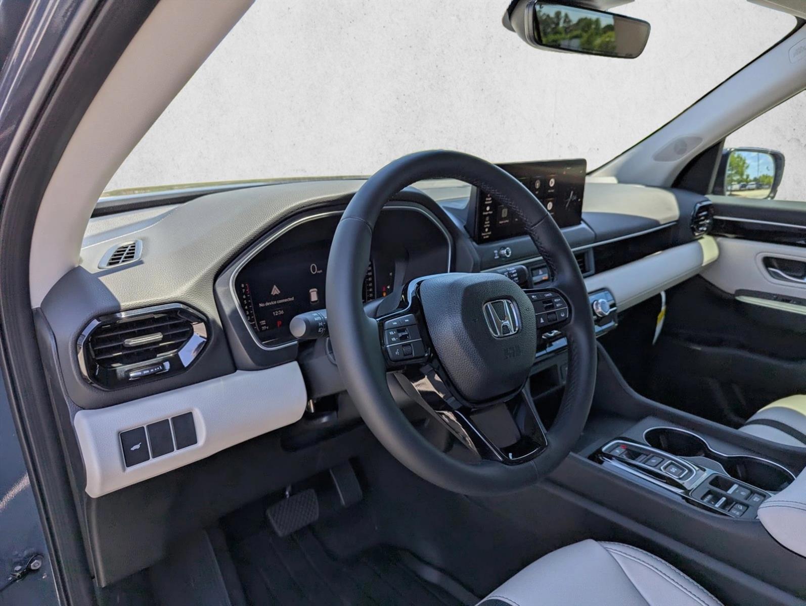 Thumbnail: 2026 Honda Pilot - 3