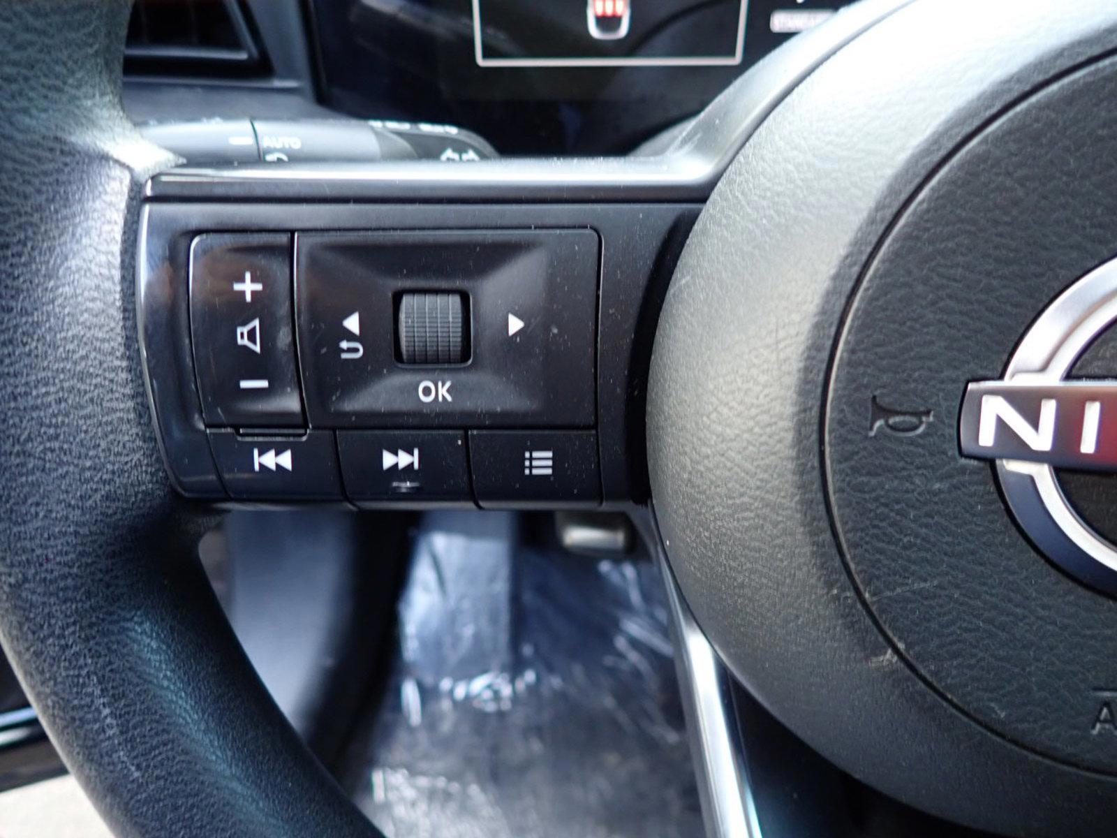 2025 Nissan Kicks S - Photo 21