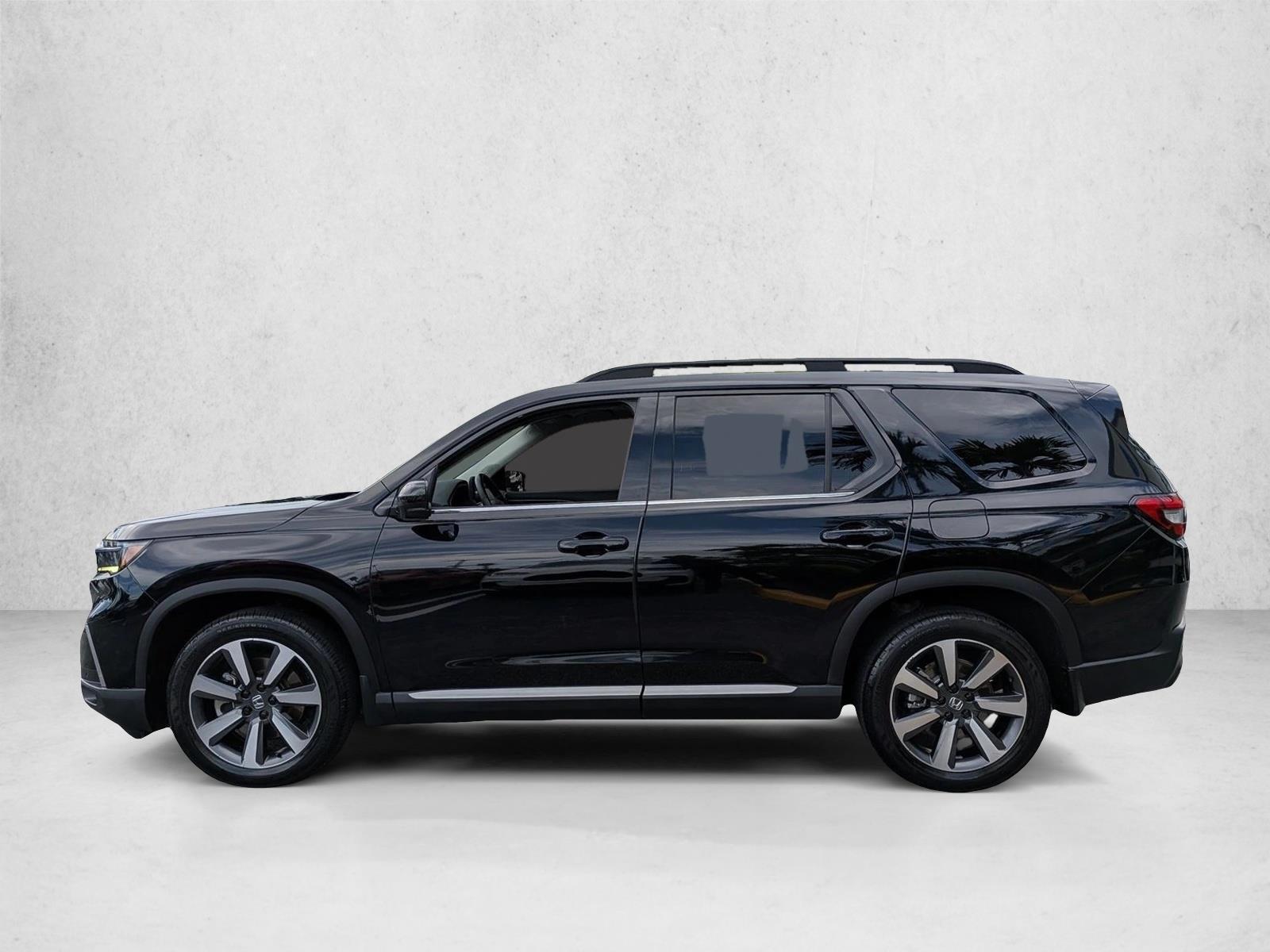Thumbnail: 2024 Honda Pilot - 2