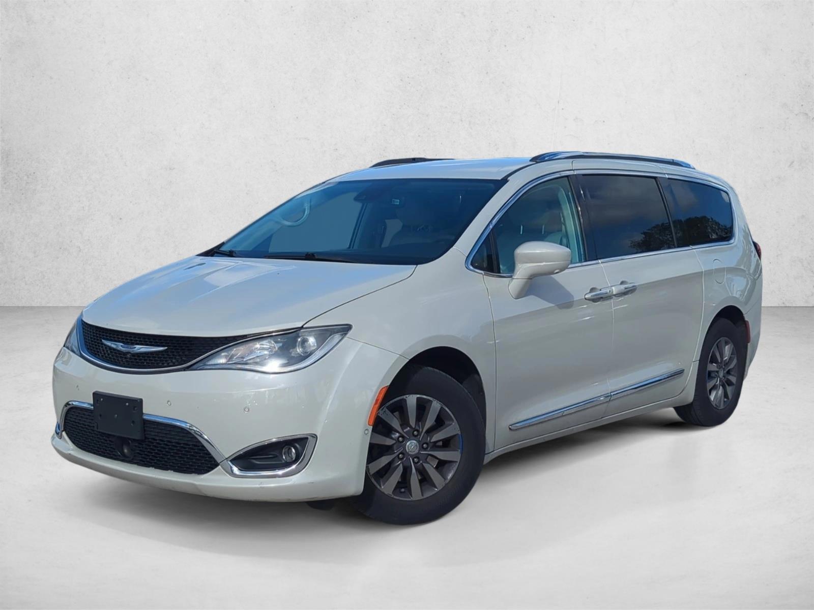 Thumbnail: 2019 Chrysler Pacifica - 1