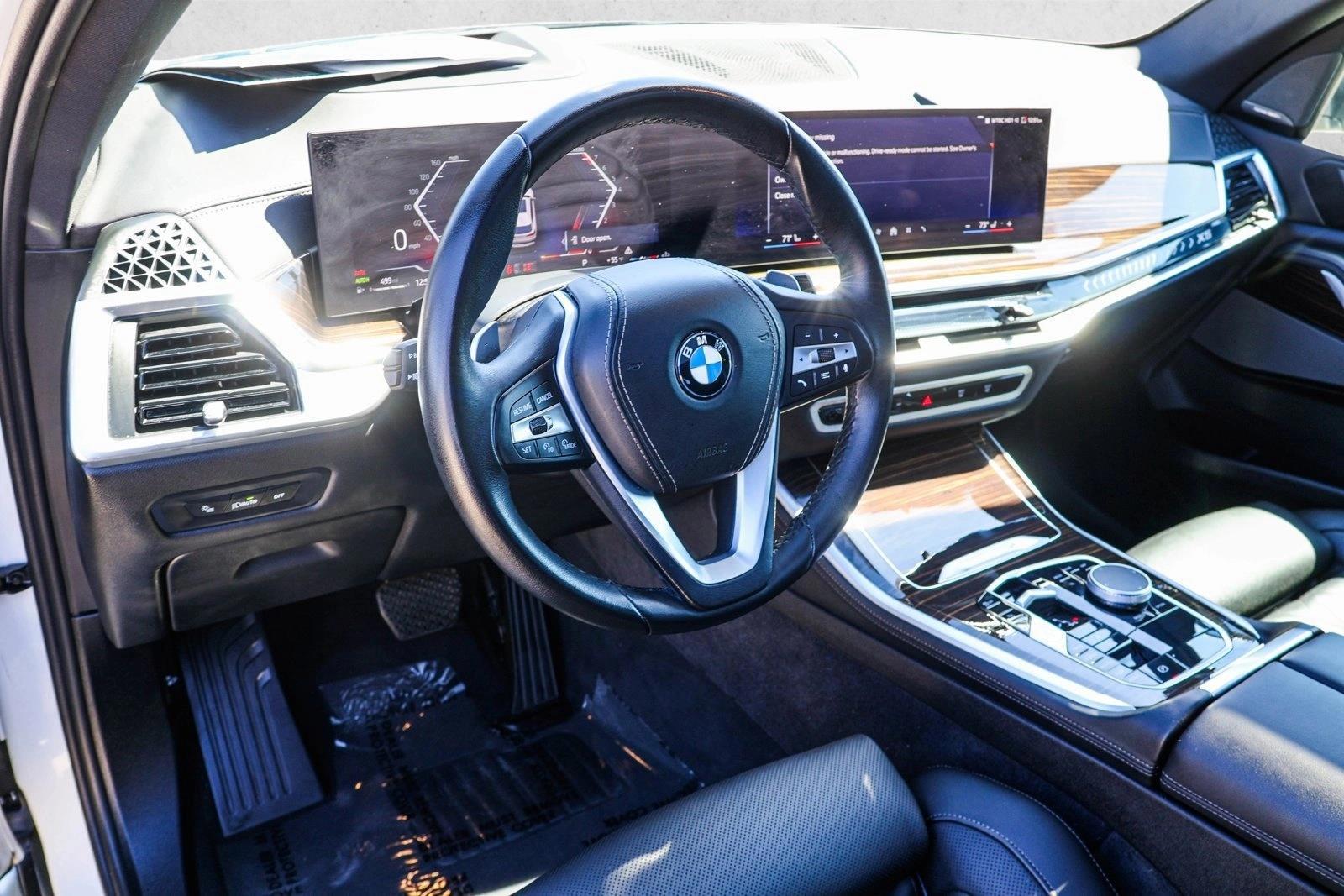 Thumbnail: 2026 BMW X5 - 3