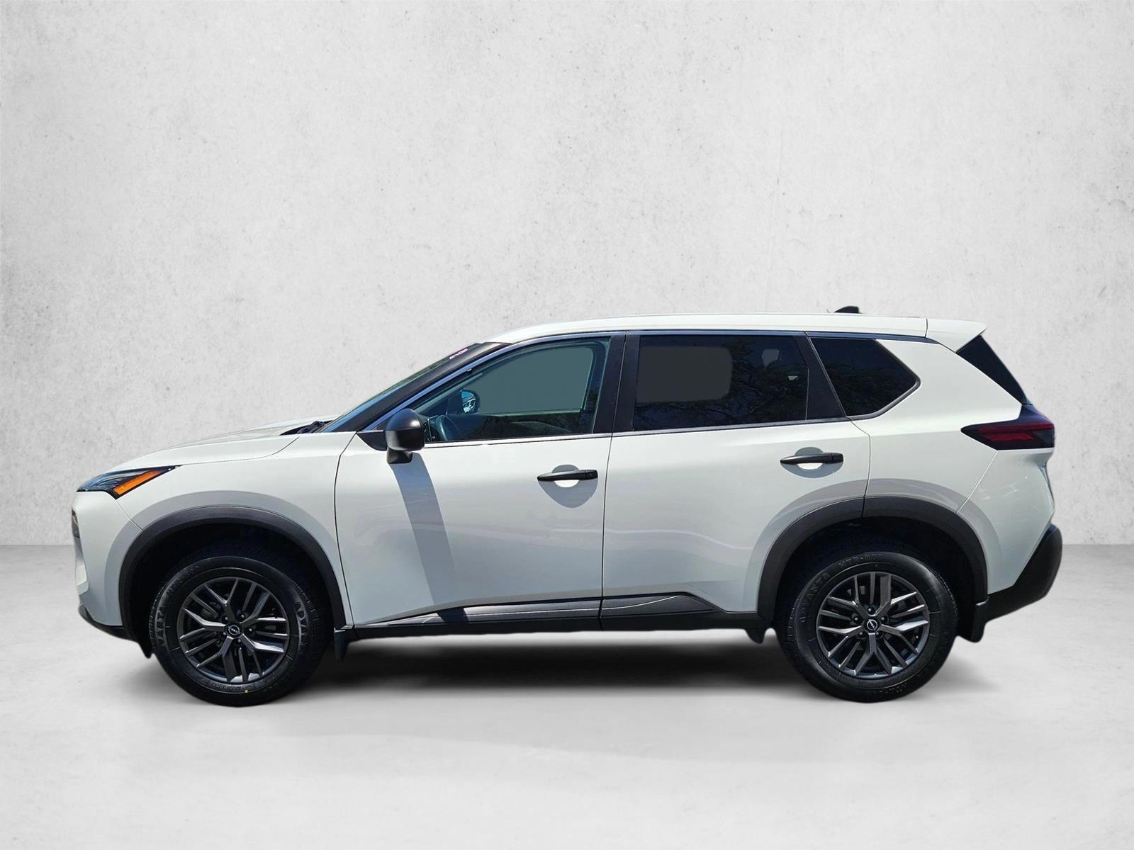 Thumbnail: 2022 Nissan Rogue - 2