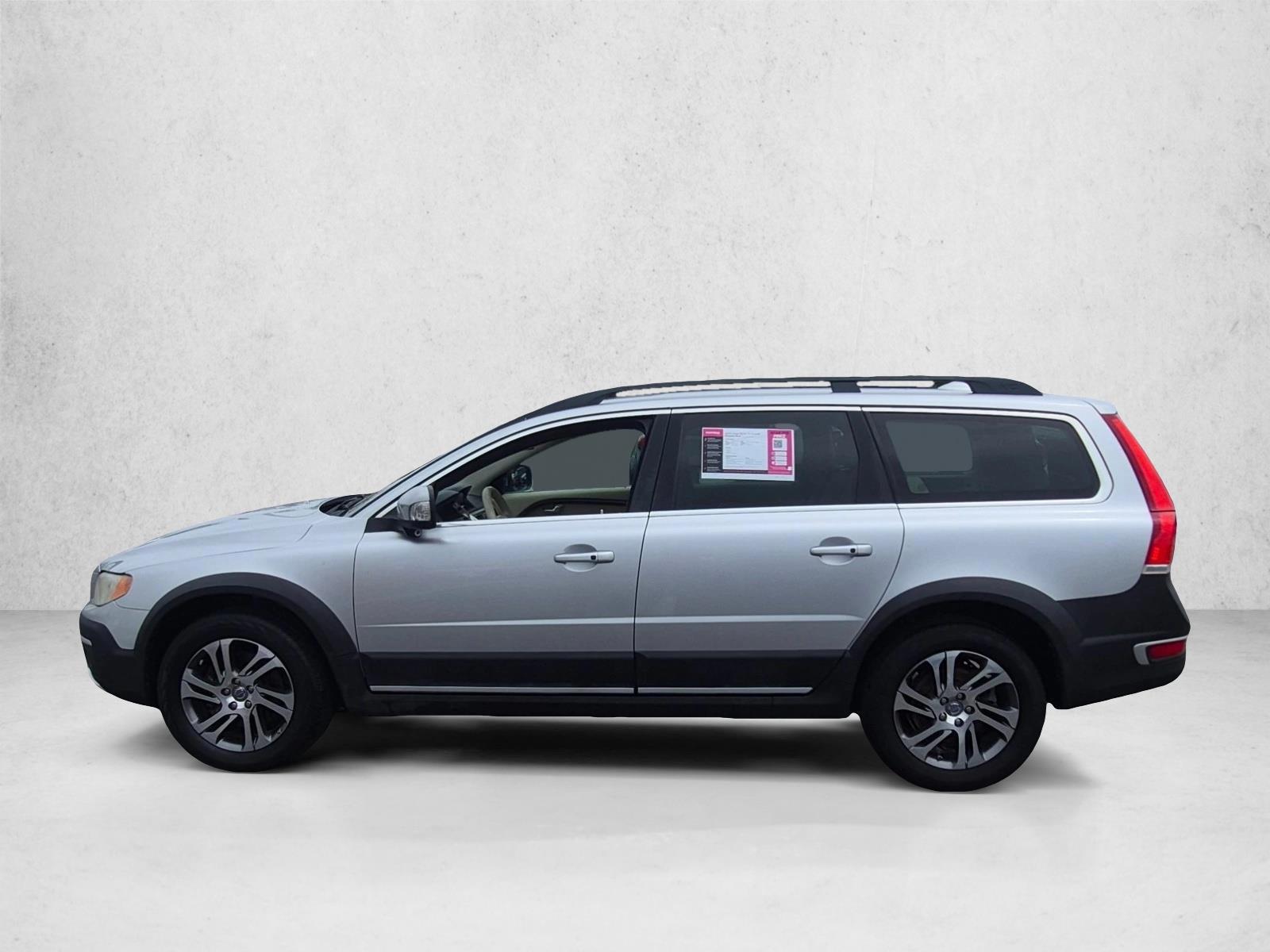 Thumbnail: 2015 Volvo XC70 - 2