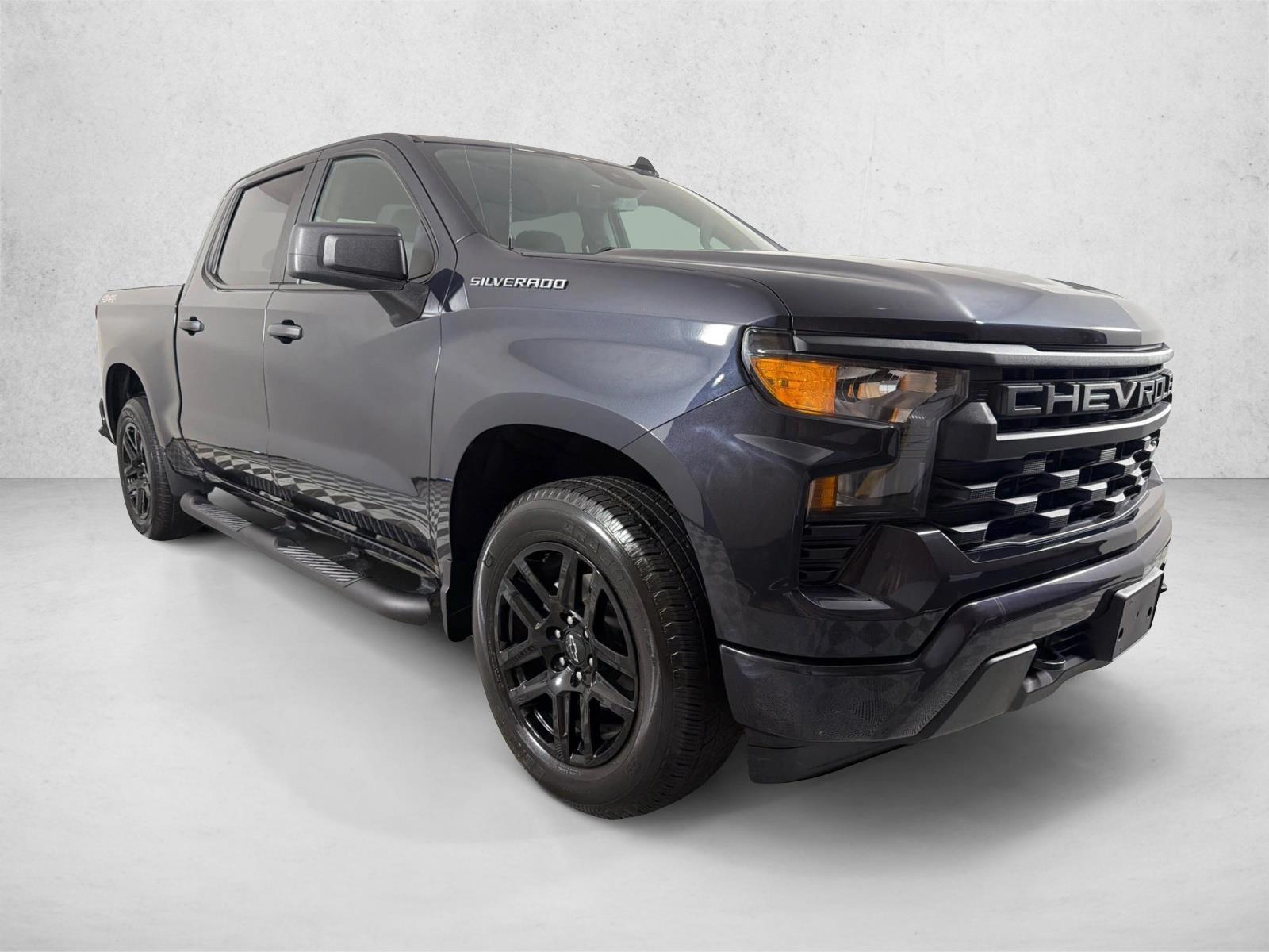 2023 Chevrolet Silverado 1500 Custom 4X4 Crew Cab Short Box's photo
