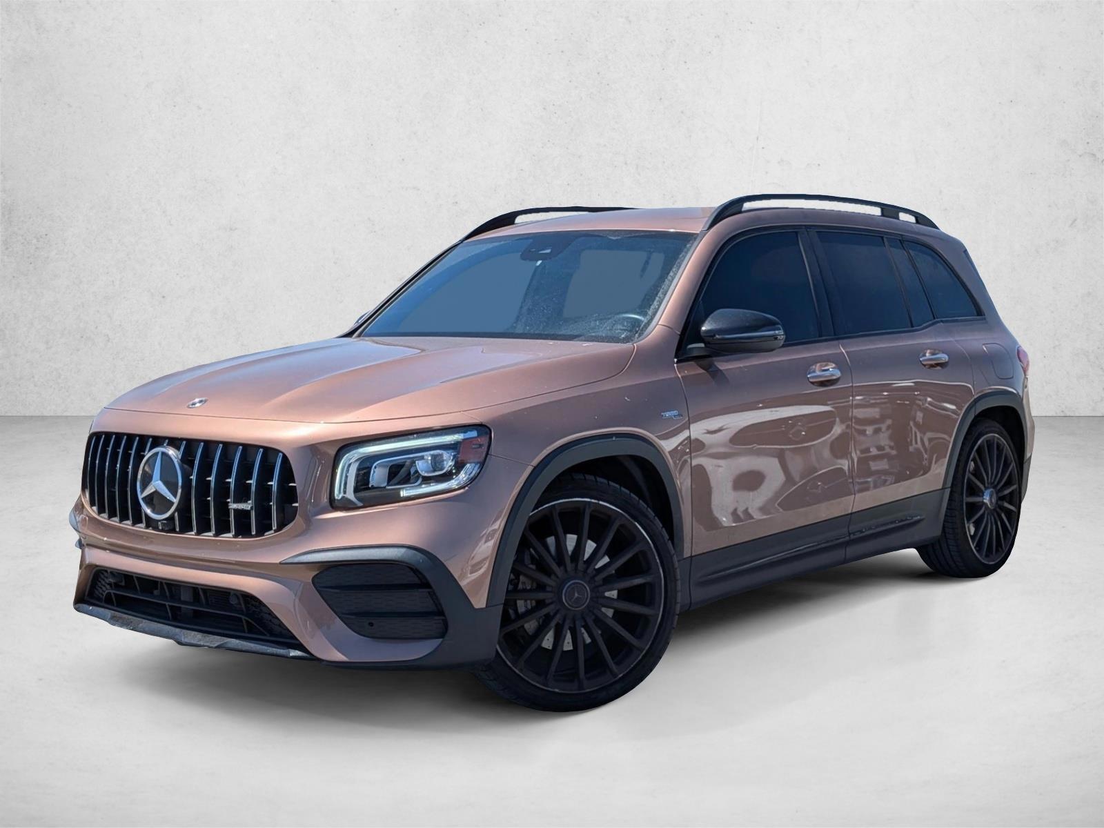 Thumbnail: 2022 Mercedes-Benz GLB - 1