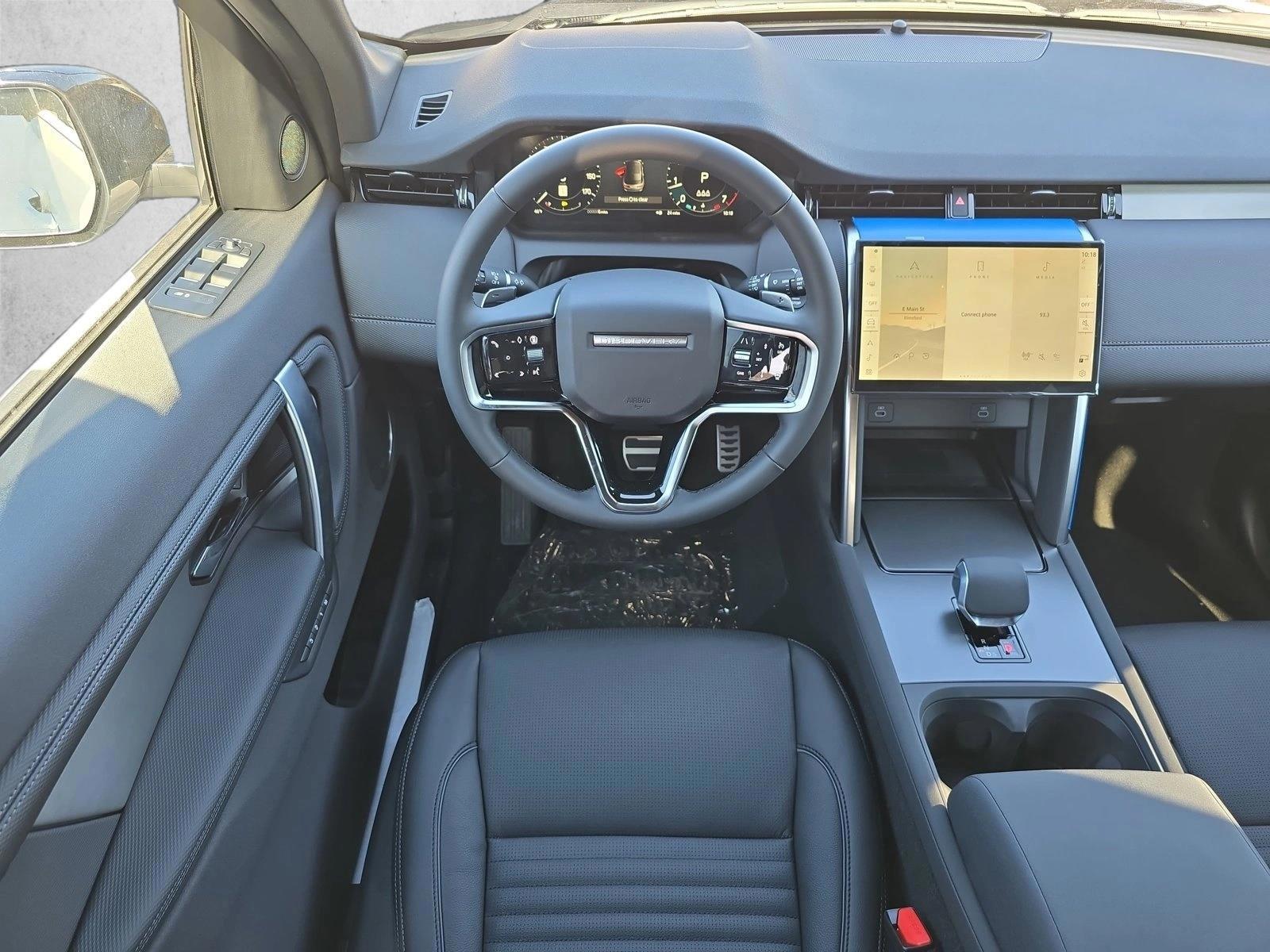 Thumbnail: 2026 Land Rover Discovery Sport - 4