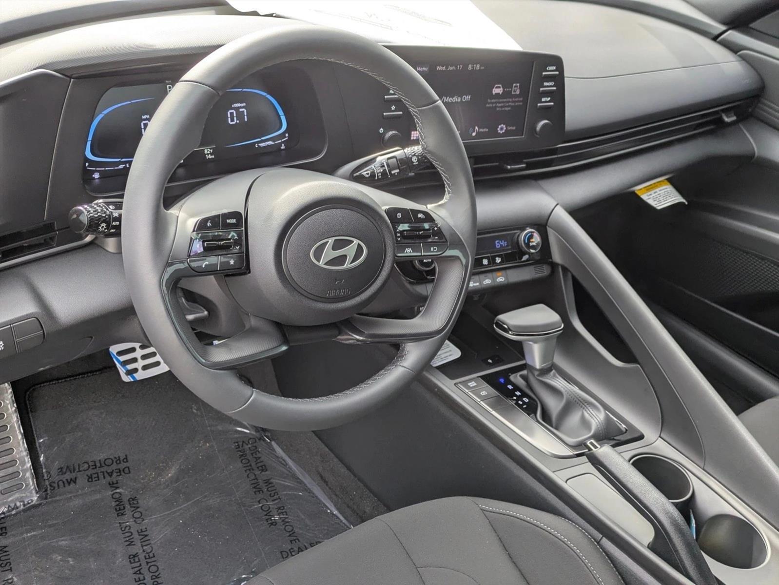 Thumbnail: 2026 Hyundai Elantra - 3