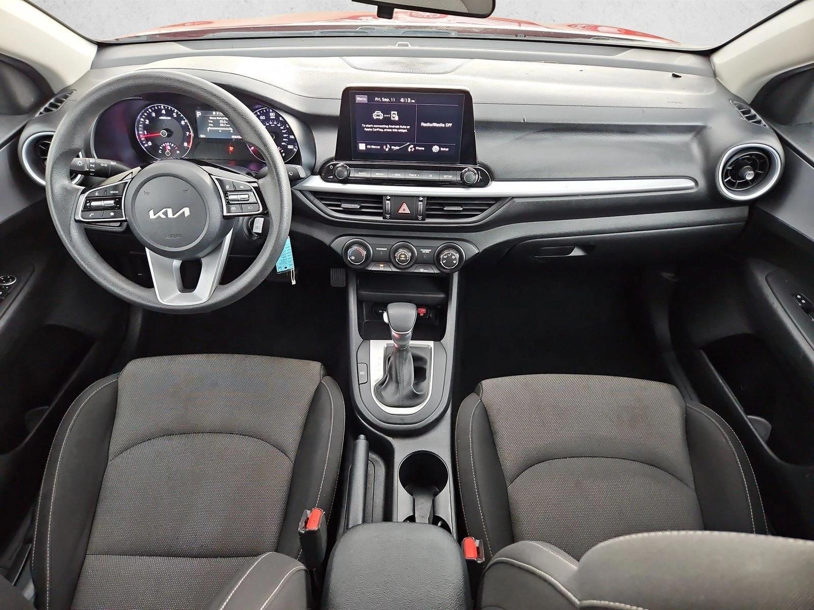 Thumbnail: 2024 Kia Forte - 3