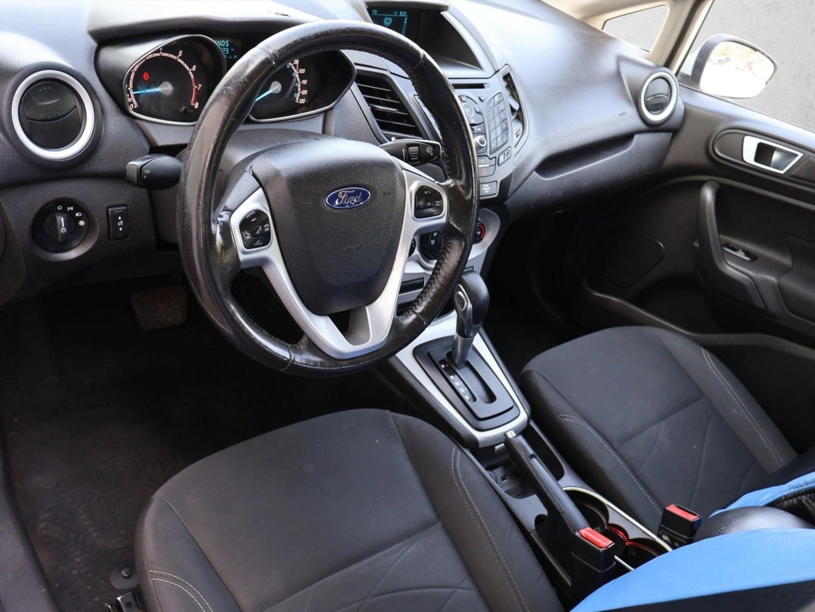 Thumbnail: 2015 Ford Fiesta - 3