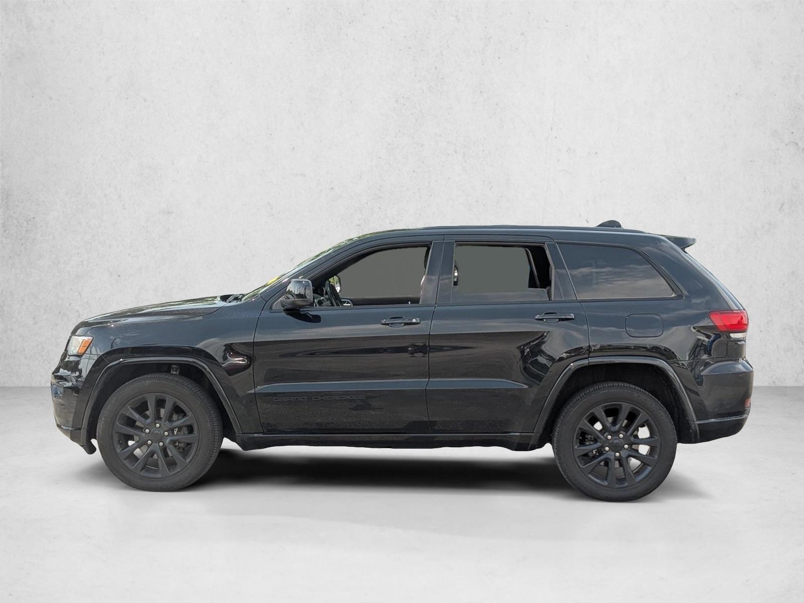 Thumbnail: 2018 Jeep Grand Cherokee - 2