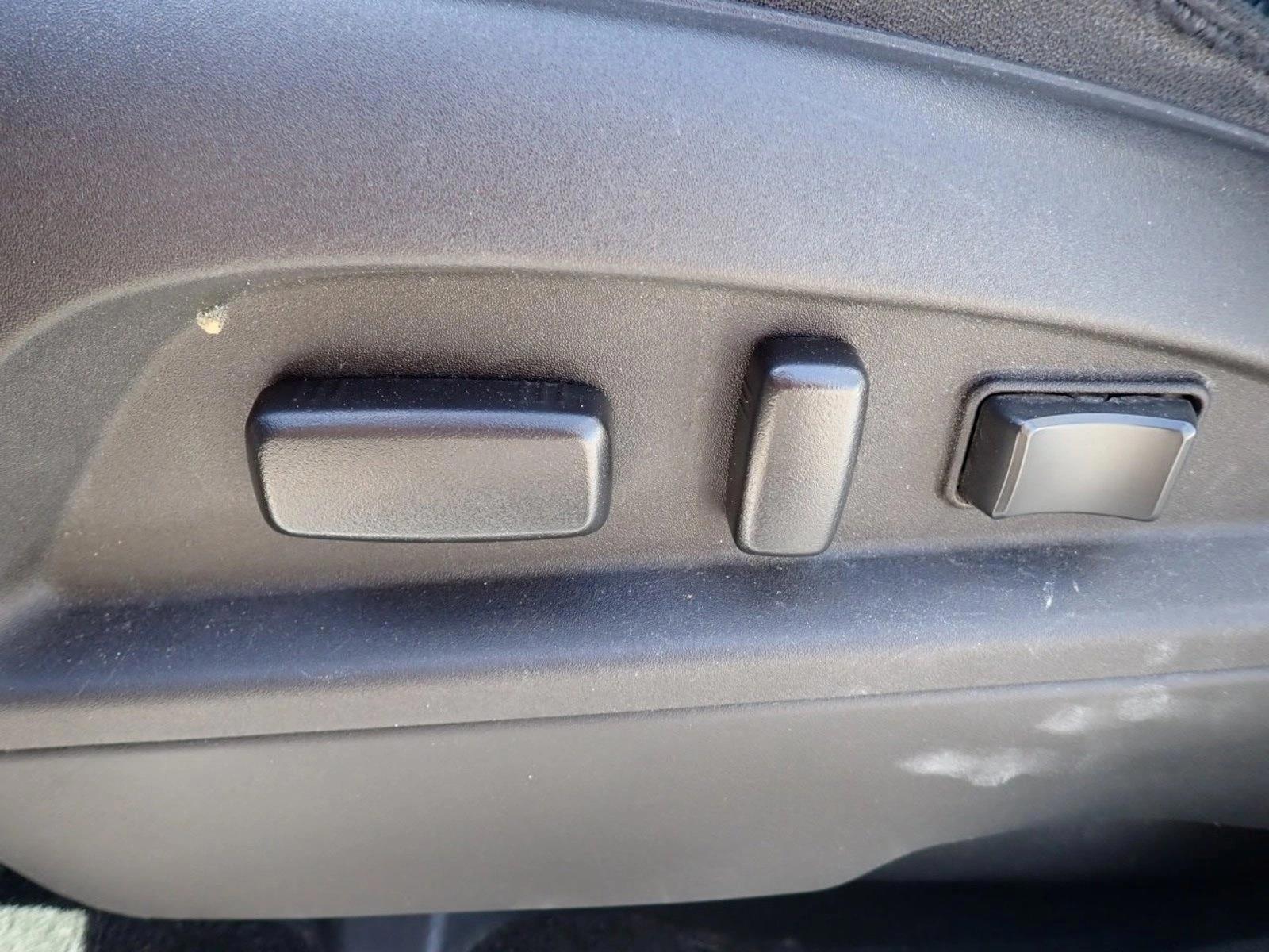 Thumbnail: 2016 Chevrolet Equinox - 3
