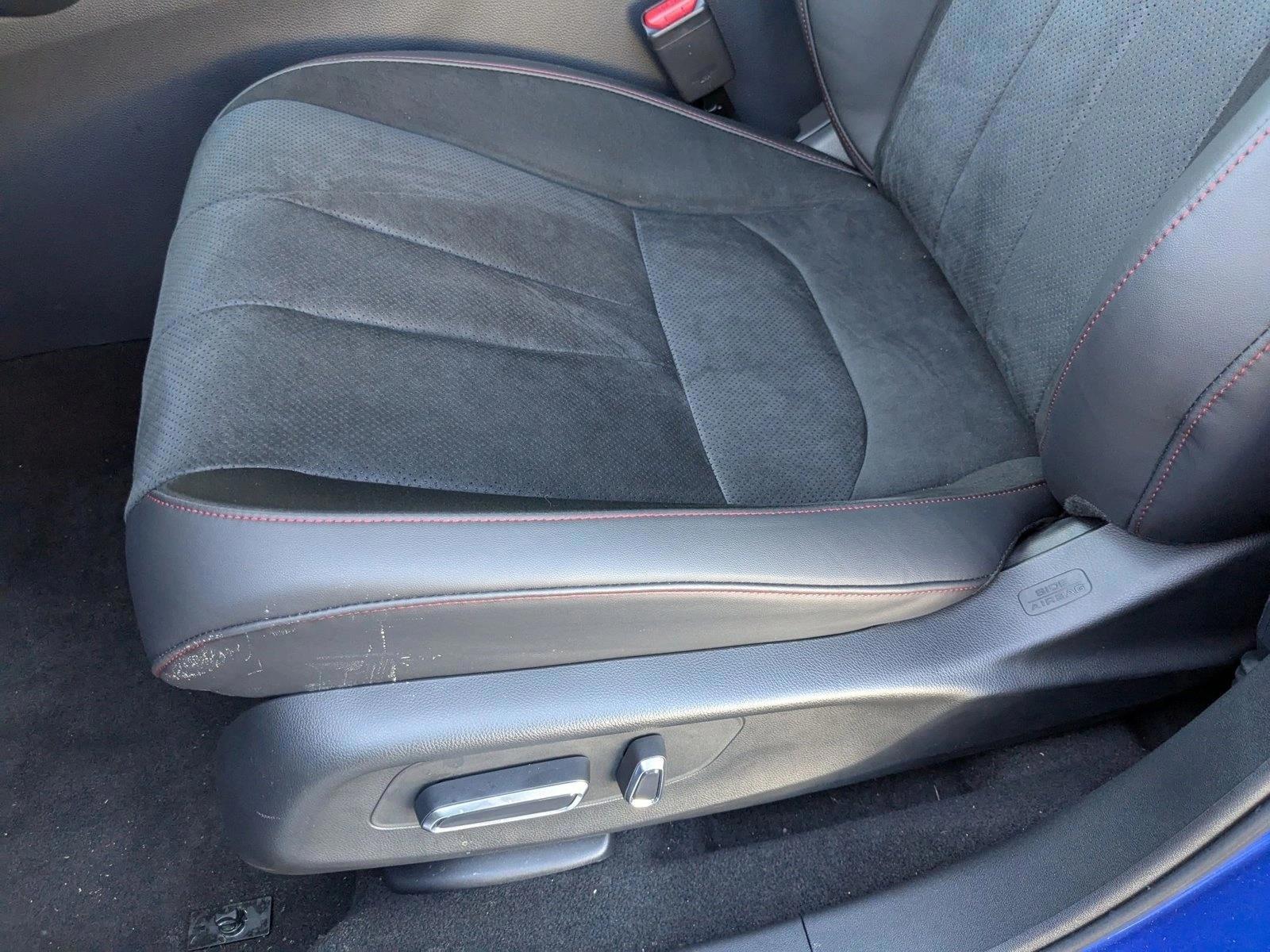 Thumbnail: 2025 Acura ADX - 4