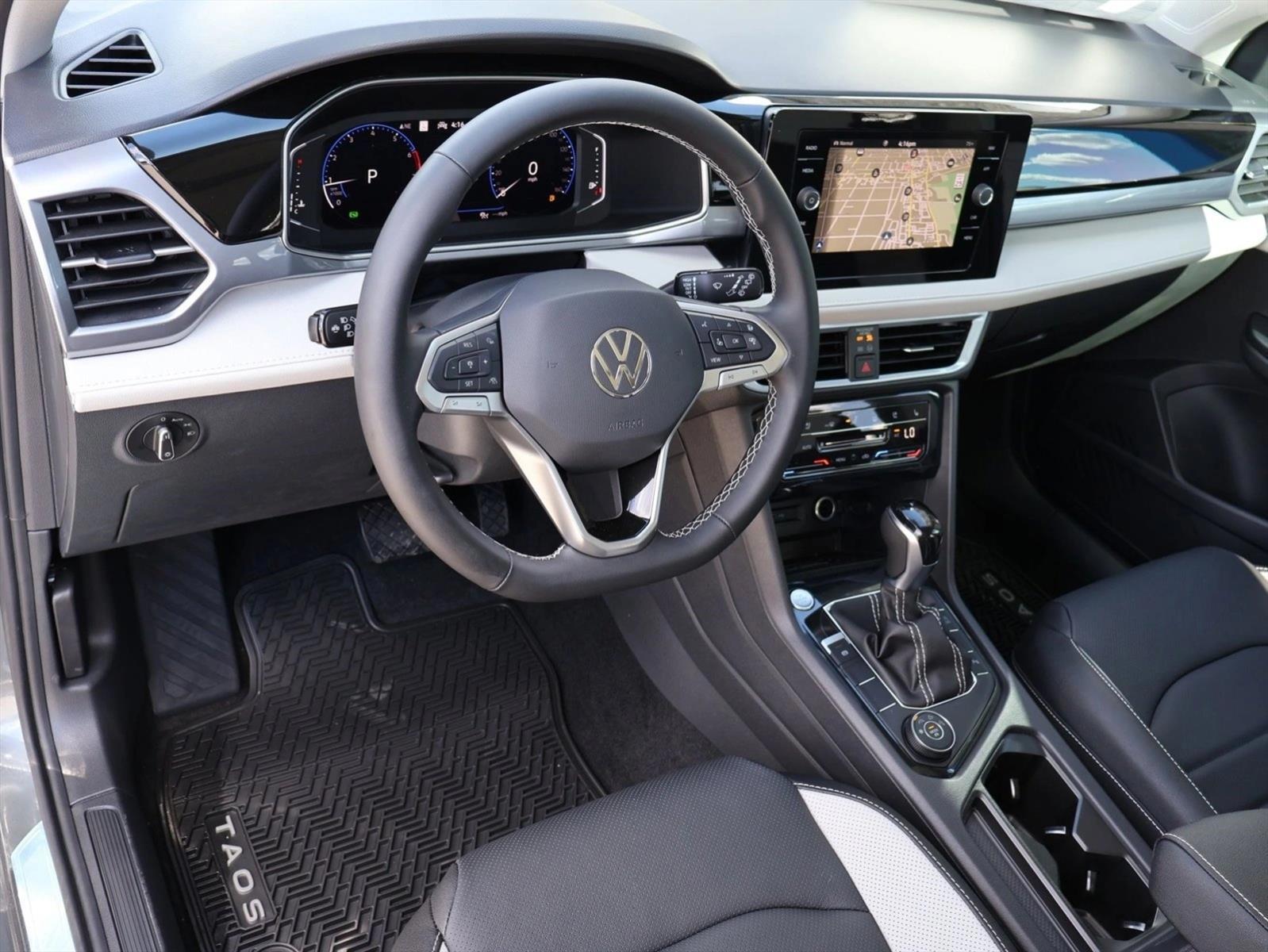 Thumbnail: 2026 Volkswagen Taos - 3