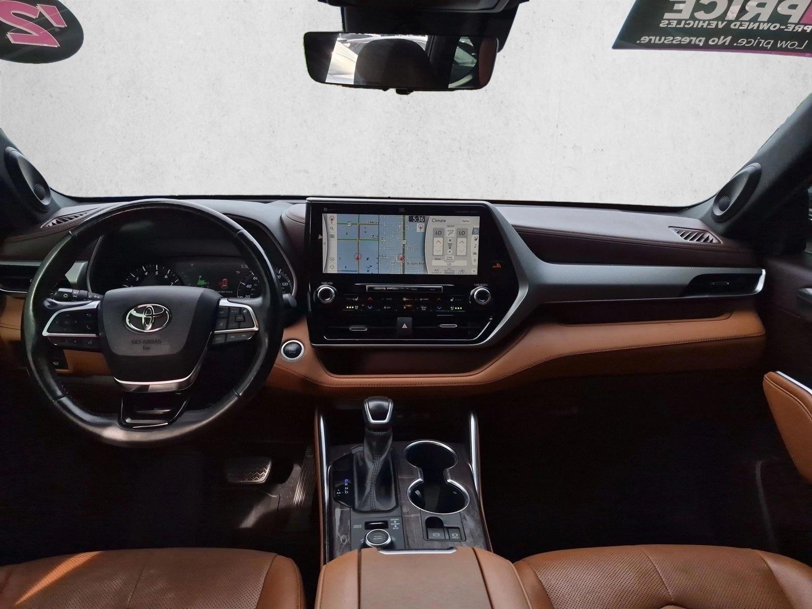 Thumbnail: 2021 Toyota Highlander - 4