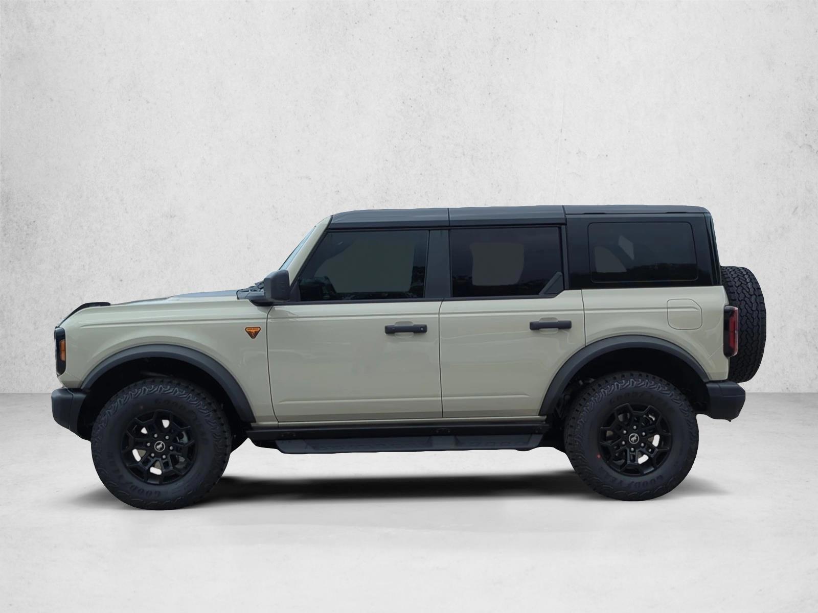Thumbnail: 2026 Ford Bronco - 2