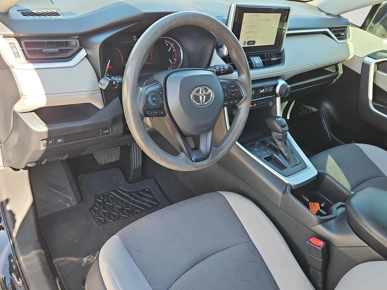 Thumbnail: 2023 Toyota RAV4 - 3