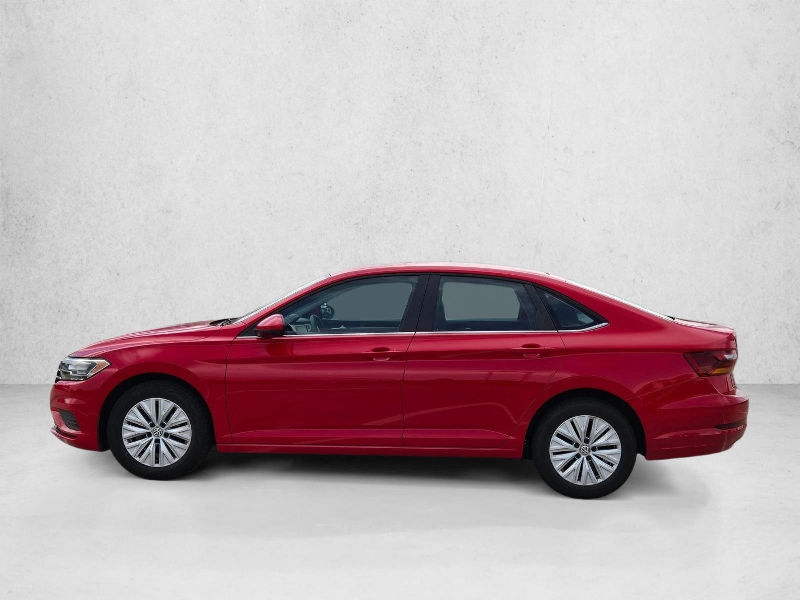 Thumbnail: 2019 Volkswagen Jetta - 2