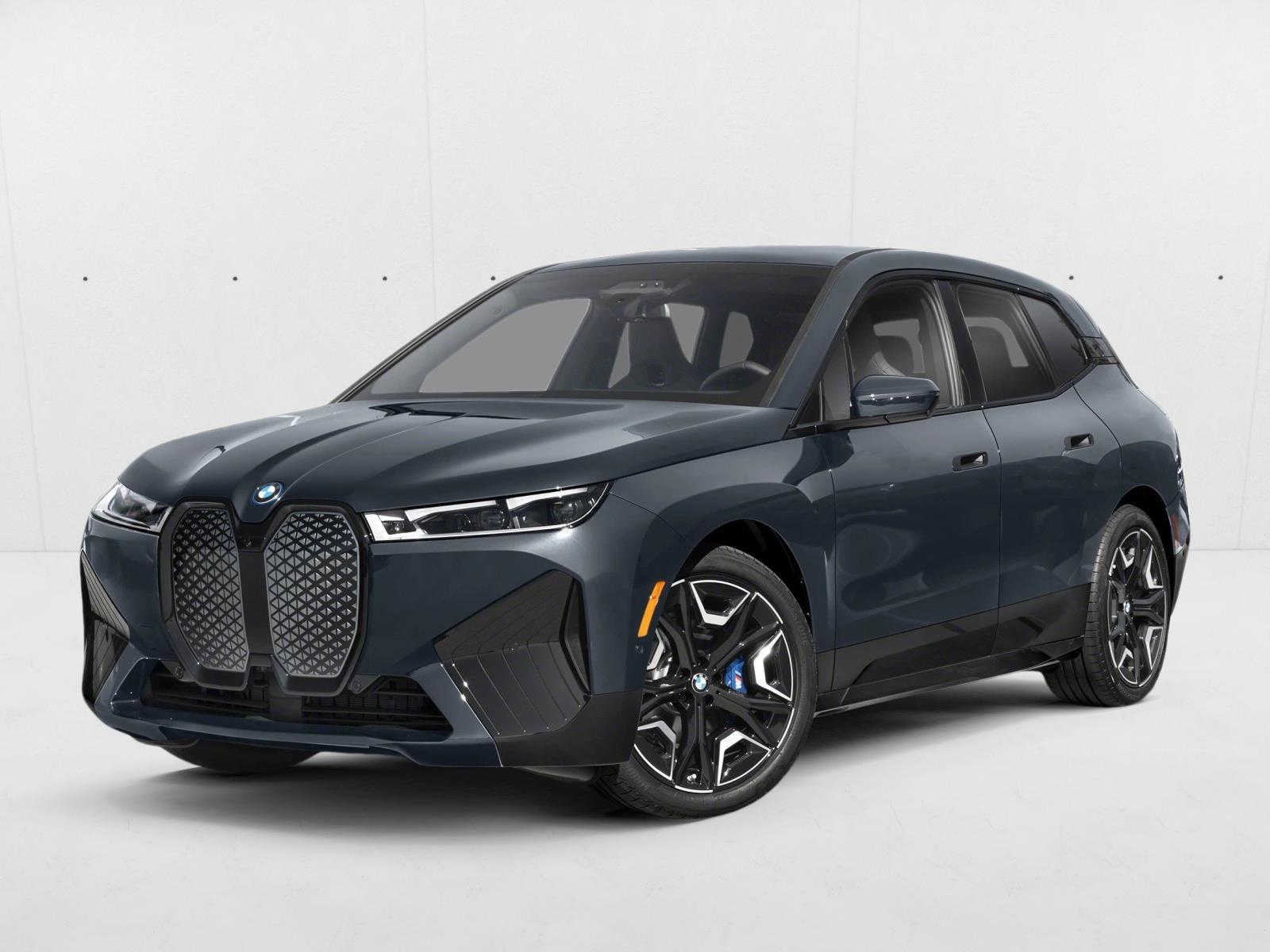 2025 BMW iX M60's photo