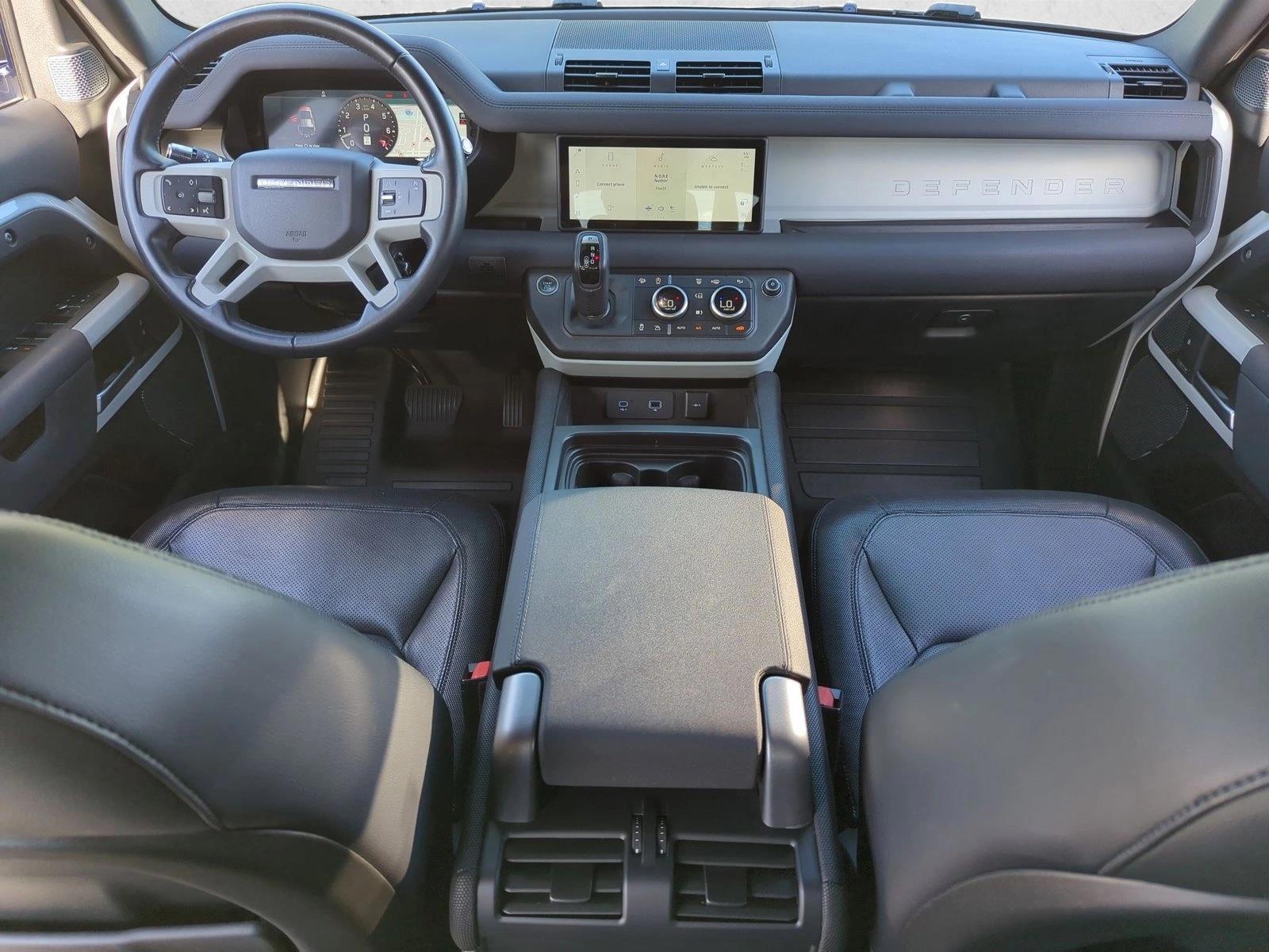 Thumbnail: 2022 Land Rover Defender - 3