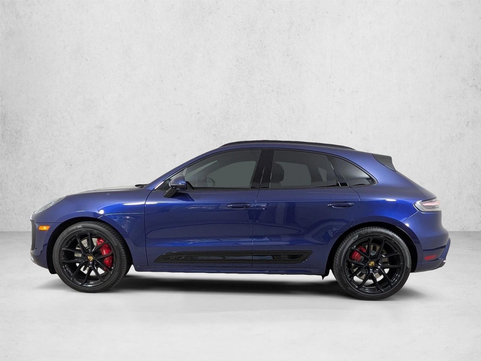 Thumbnail: 2026 Porsche Macan - 2