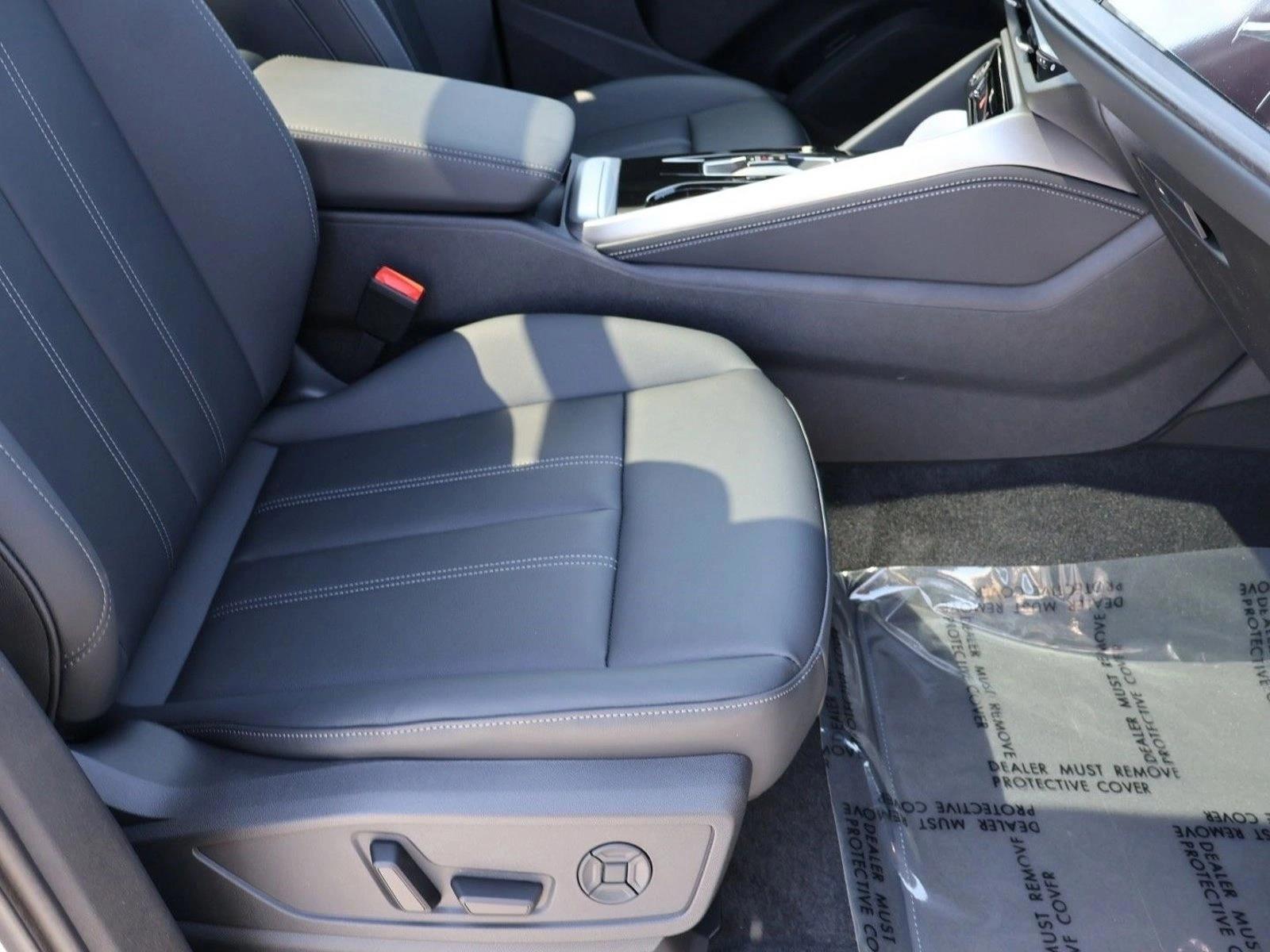 Thumbnail: 2026 Audi Q5 - 4