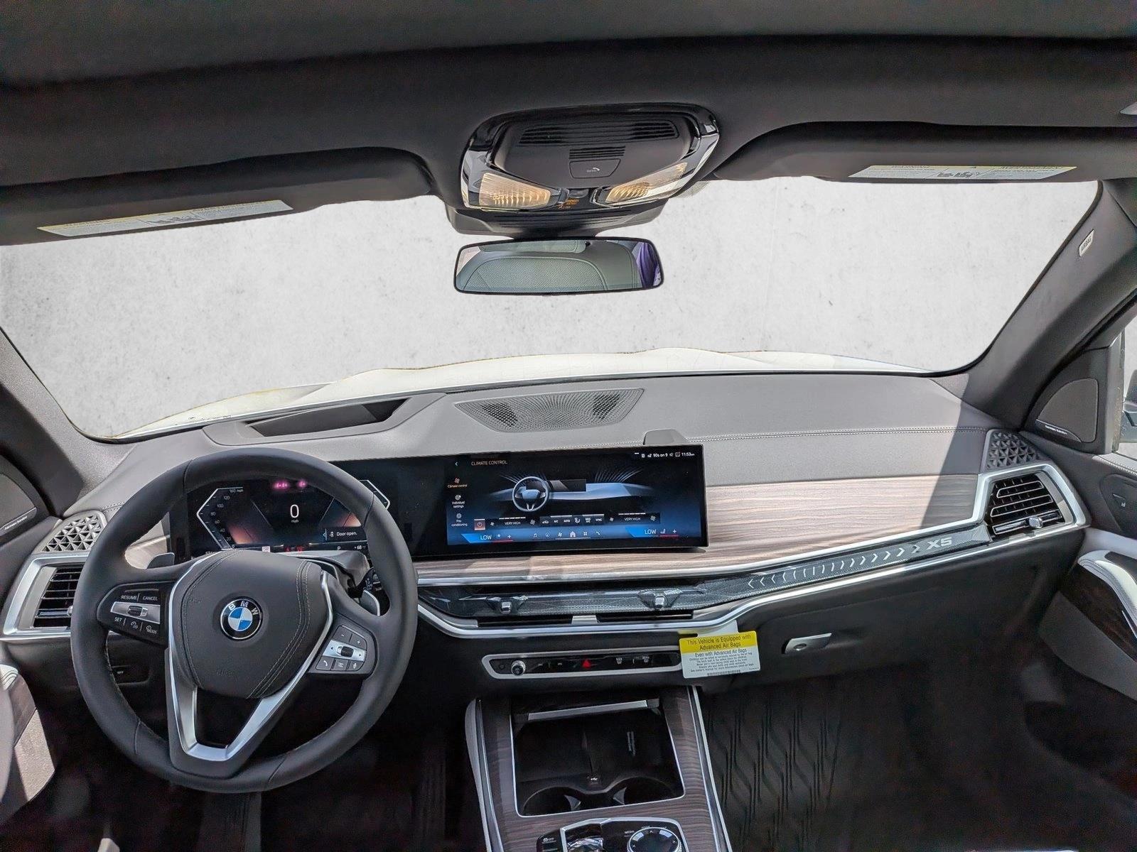 Thumbnail: 2026 BMW X5 - 4