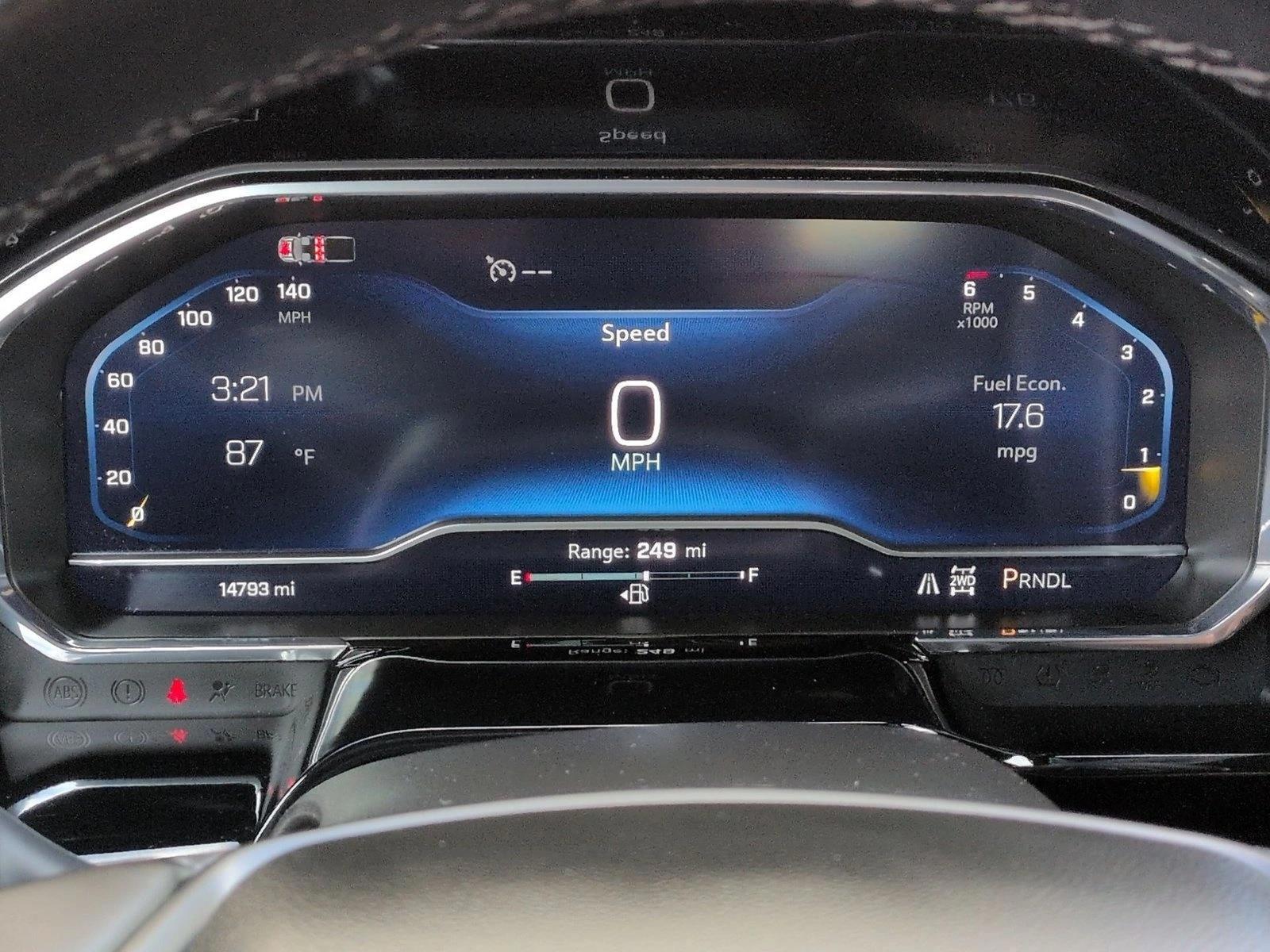 2025 Chevrolet Silverado 1500 LT - Photo 15