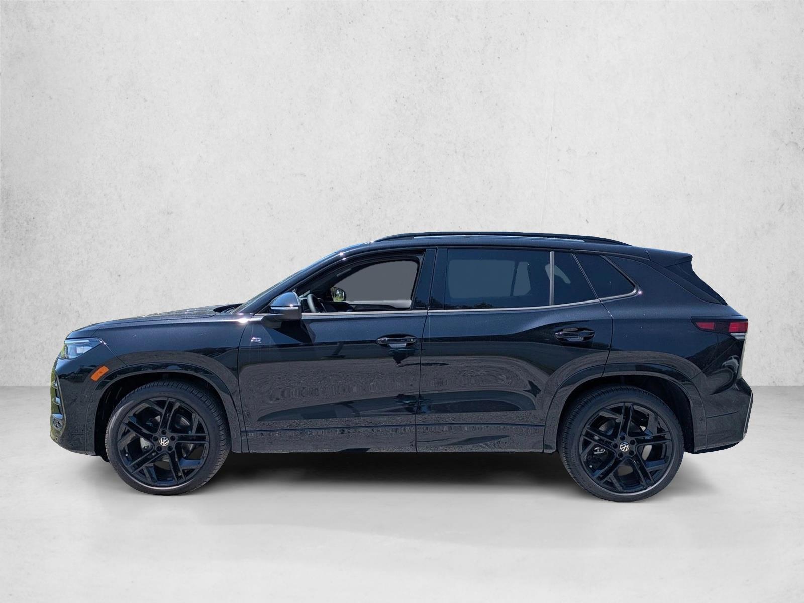 Thumbnail: 2026 Volkswagen Tiguan - 2