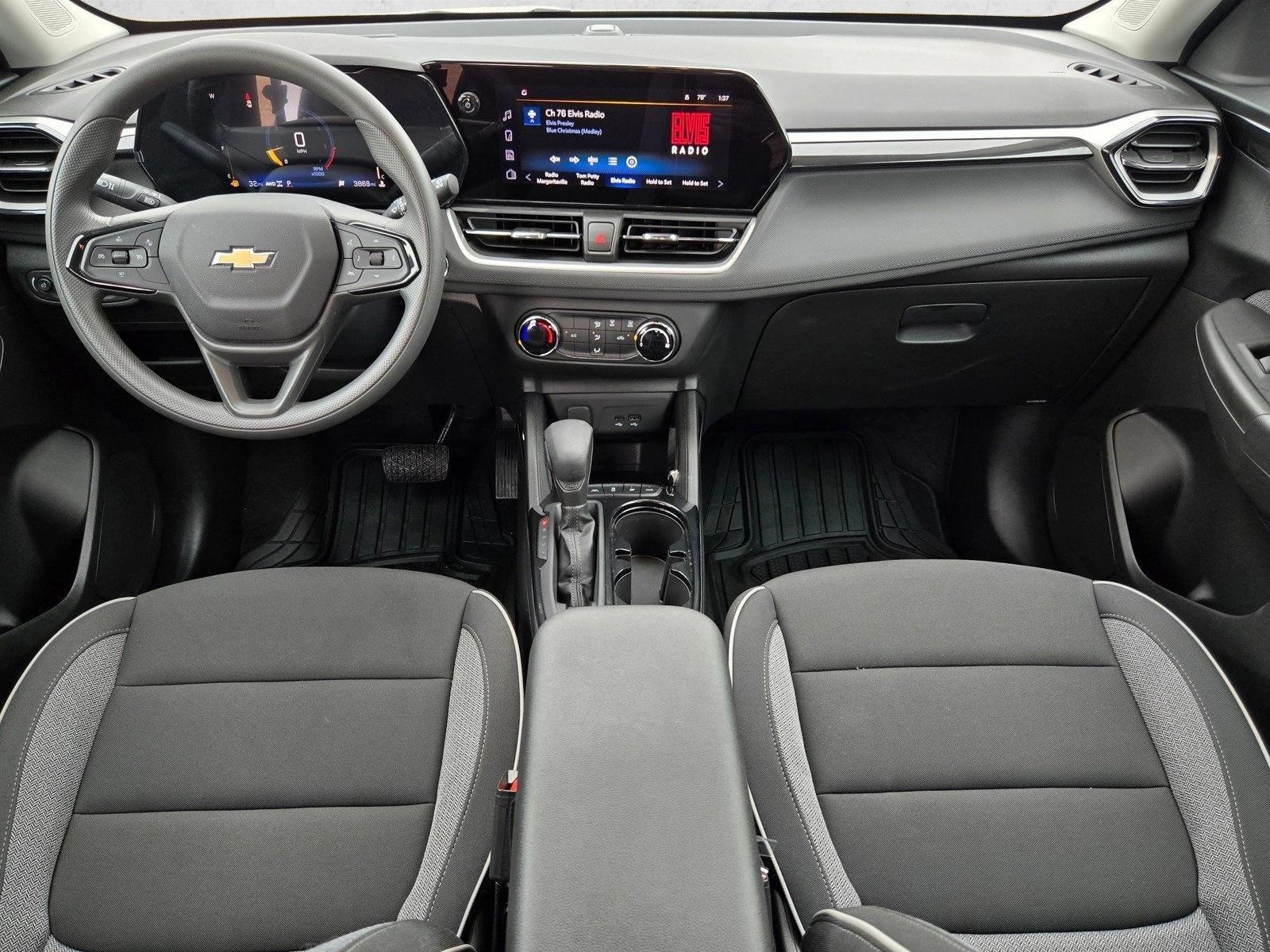 Thumbnail: 2026 Chevrolet TrailBlazer - 4