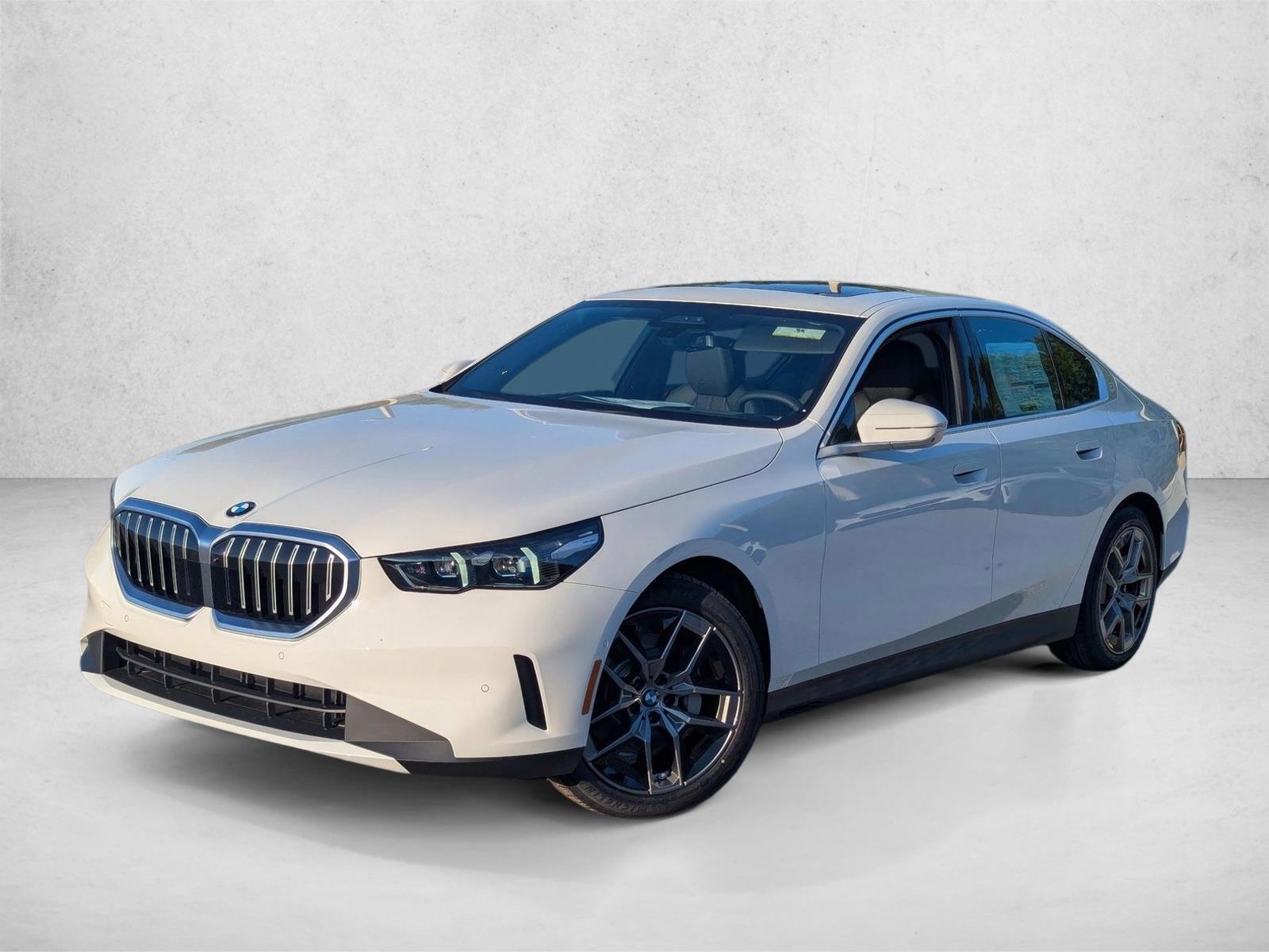 Thumbnail: 2027 BMW 5 Series - 1