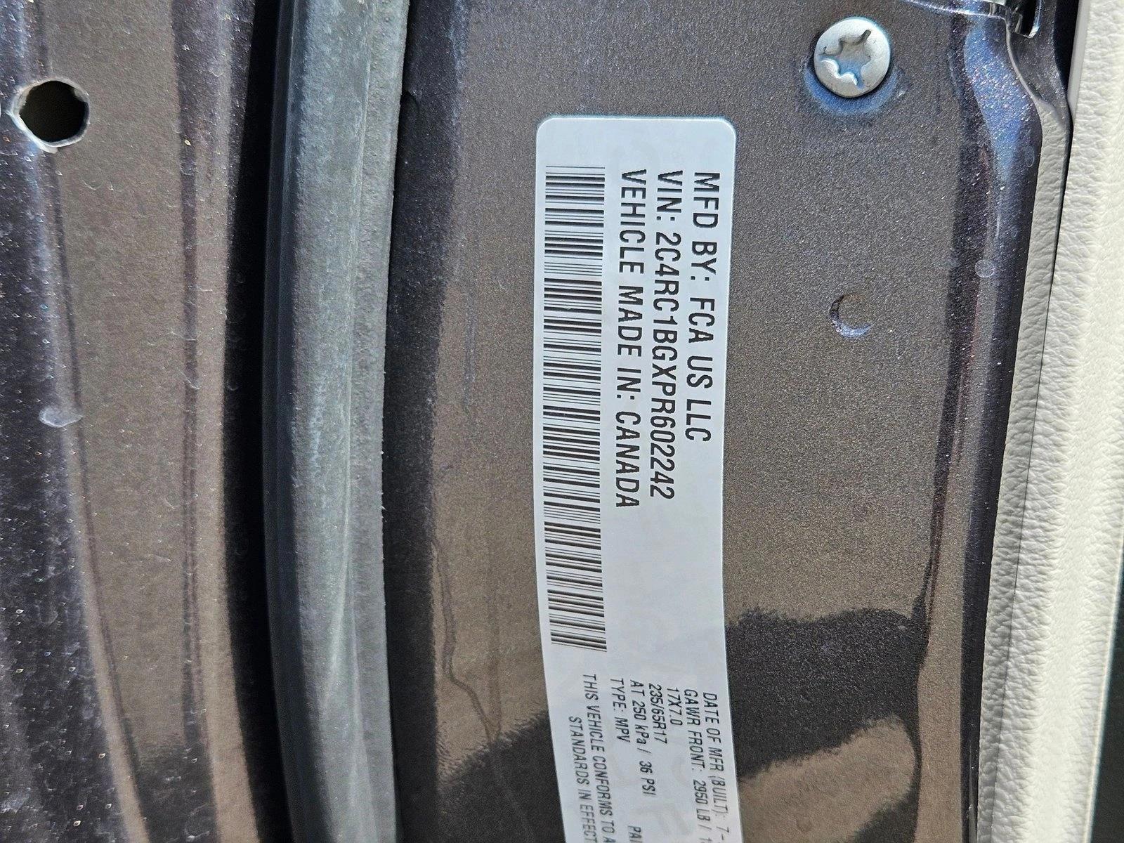 2023 Chrysler Pacifica Touring L - Photo 29