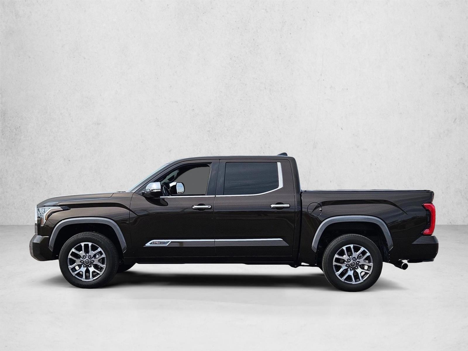 Thumbnail: 2024 Toyota Tundra - 2