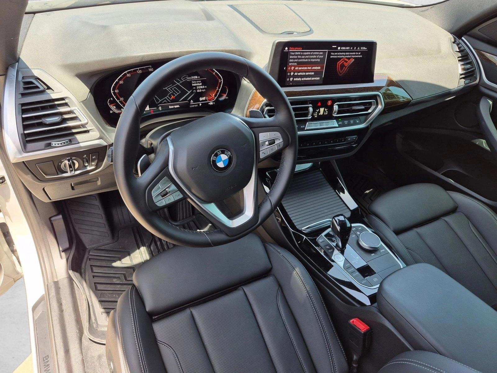 Thumbnail: 2022 BMW X3 - 3