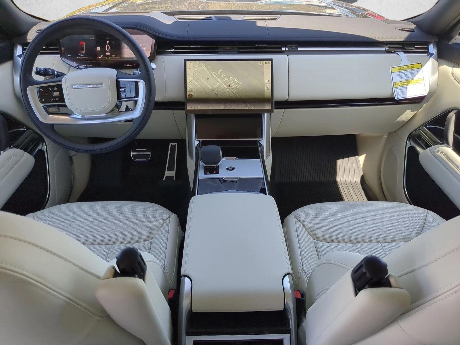 Thumbnail: 2026 Land Rover Range Rover - 3