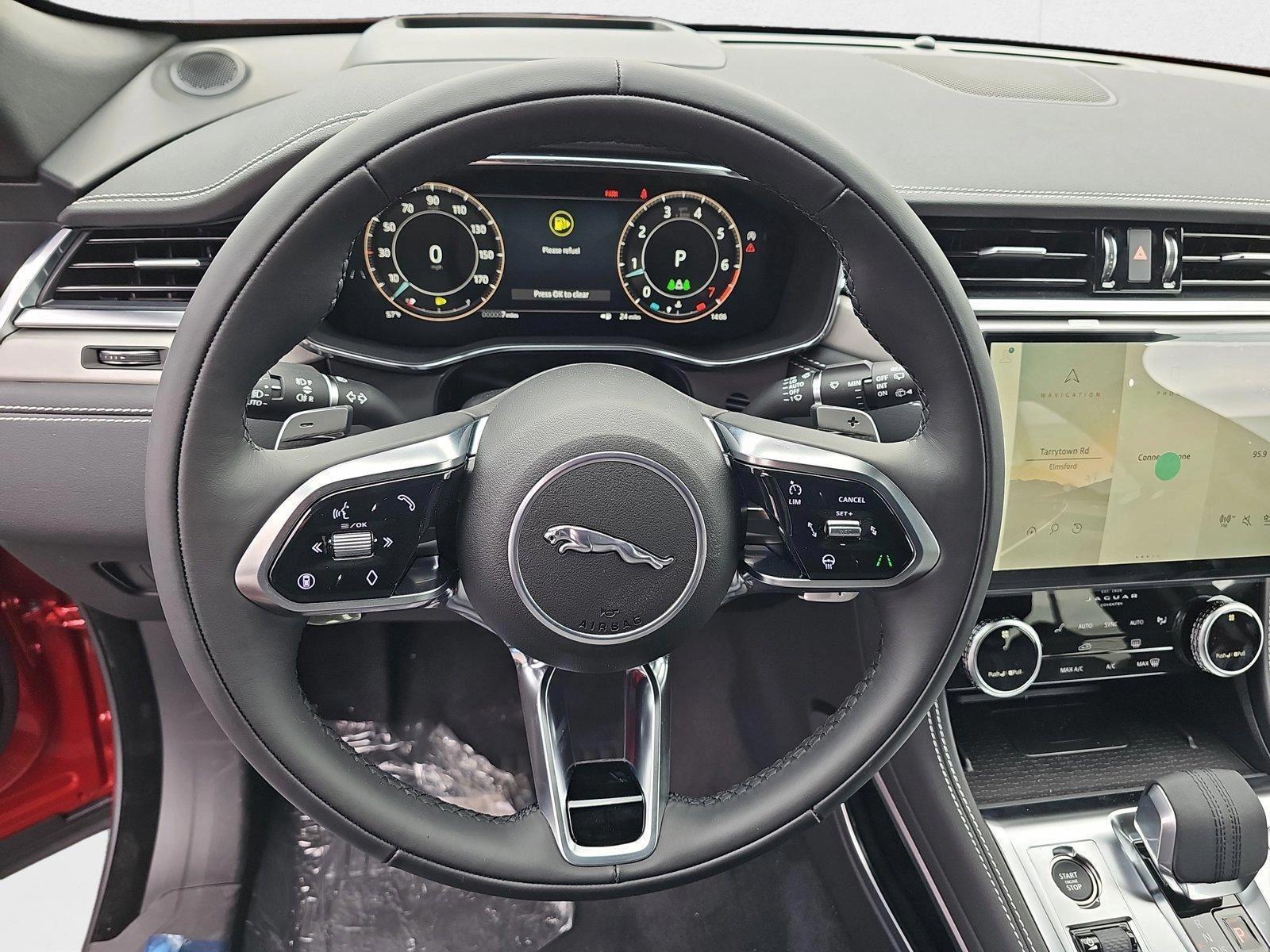 2026 Jaguar F-Pace R-Dynamic S - Photo 19