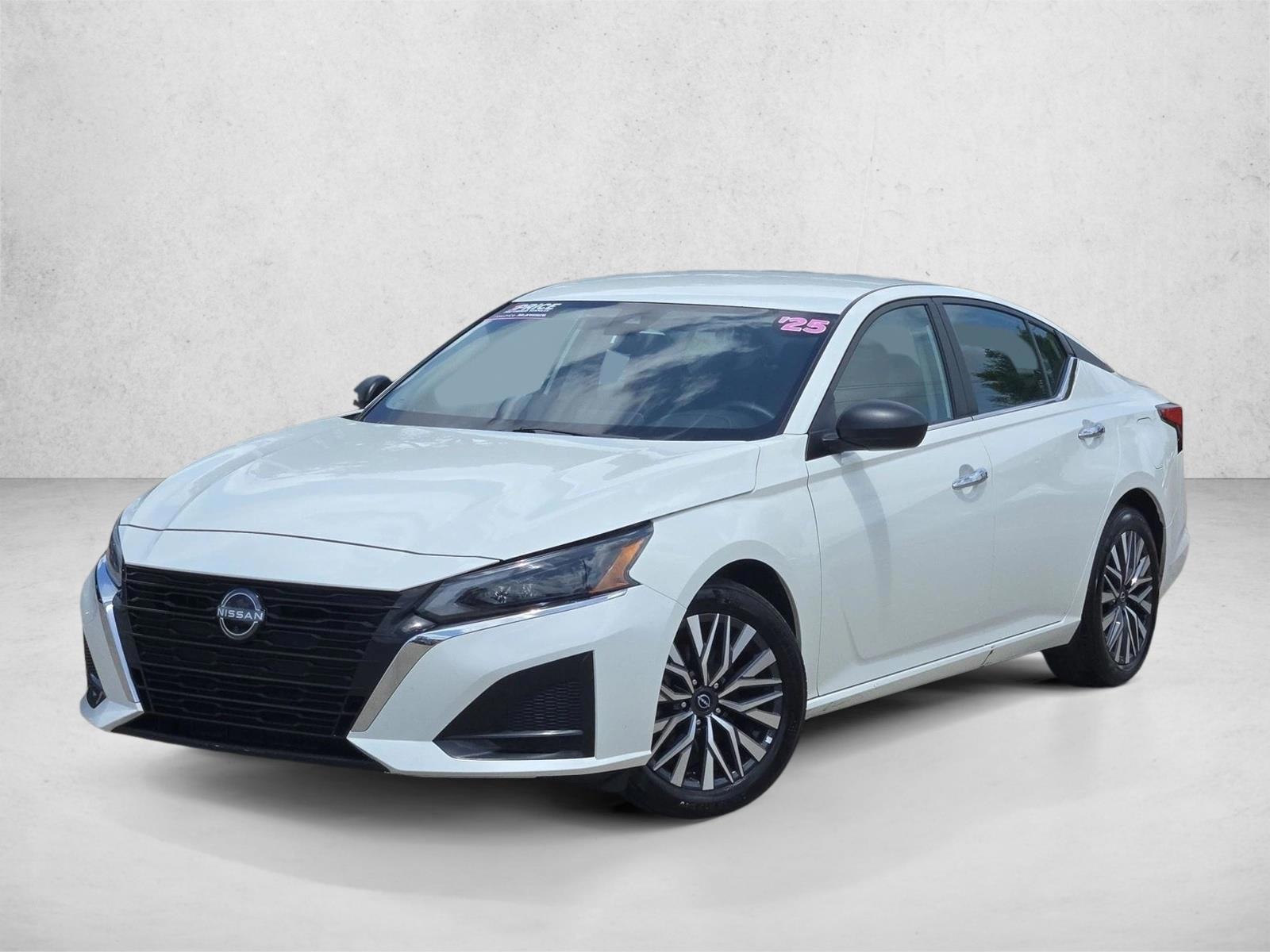Thumbnail: 2025 Nissan Altima - 1
