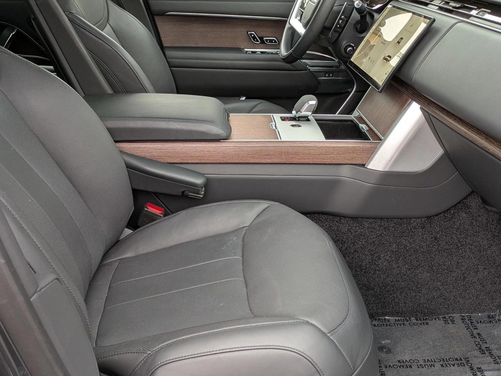 2024 Land Rover Range Rover SE - Photo 22