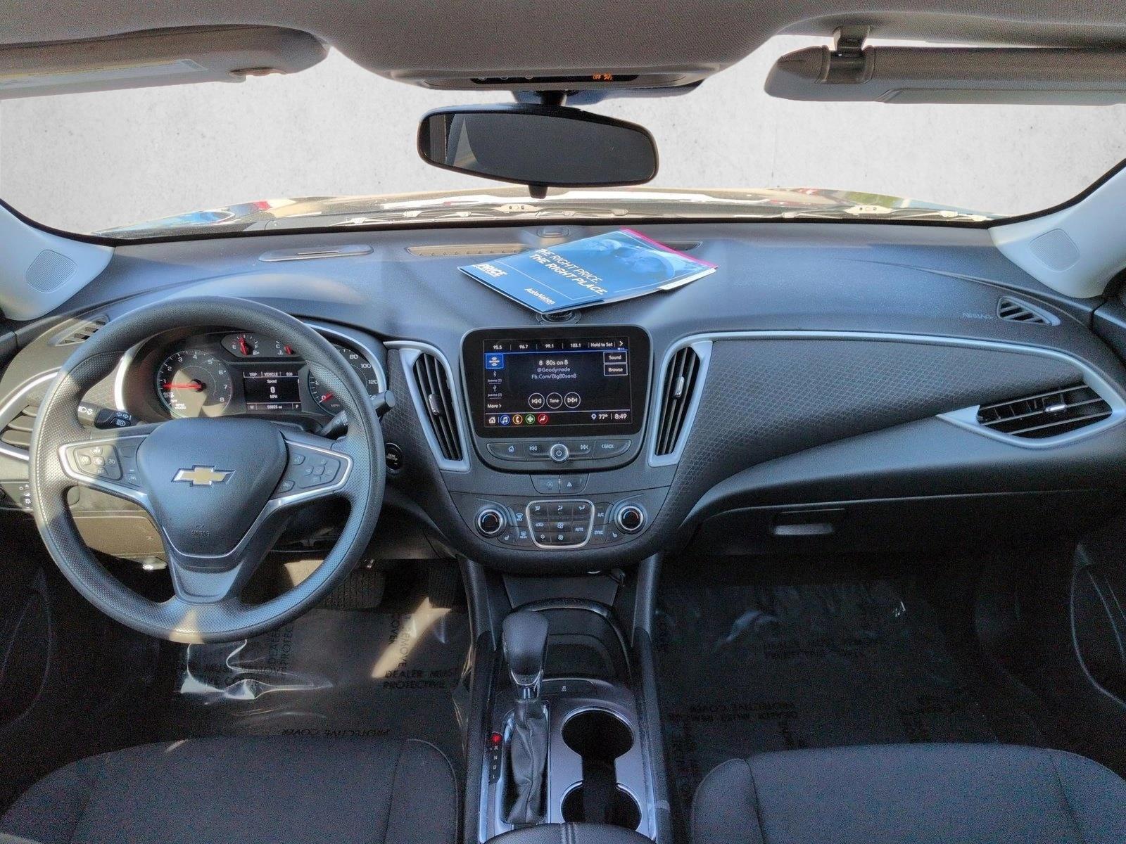 Thumbnail: 2023 Chevrolet Malibu - 4