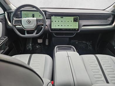 2023 Rivian R1S