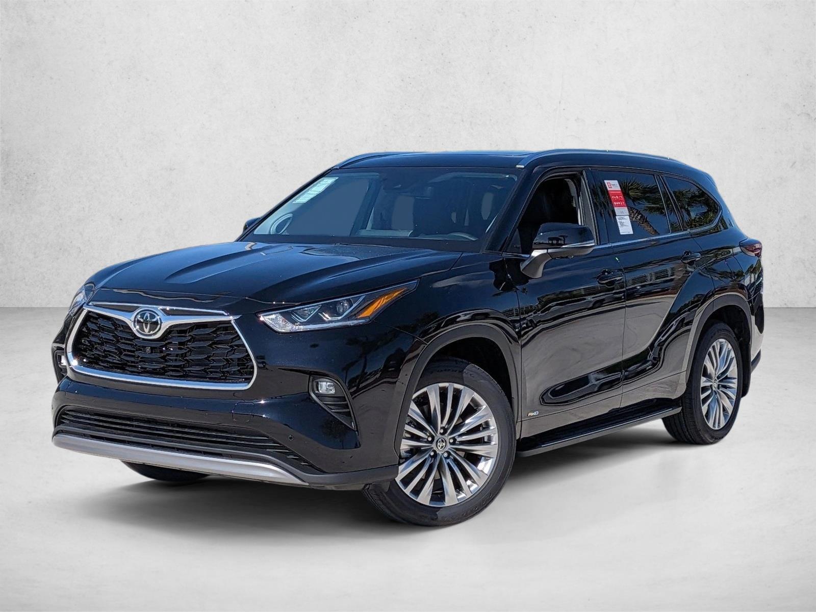 Thumbnail: 2026 Toyota Highlander - 1