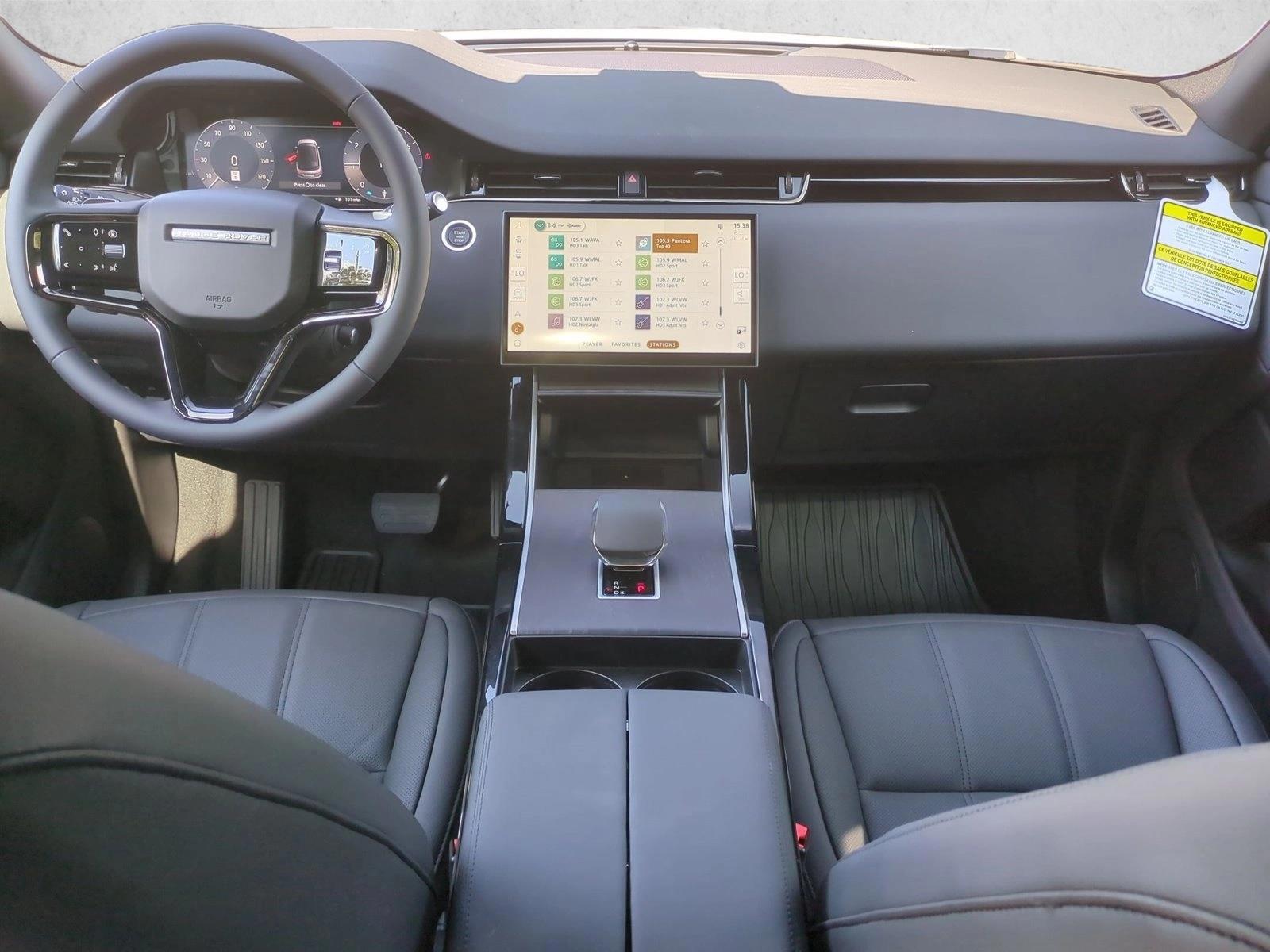 Thumbnail: 2026 Land Rover Range Rover Evoque - 3
